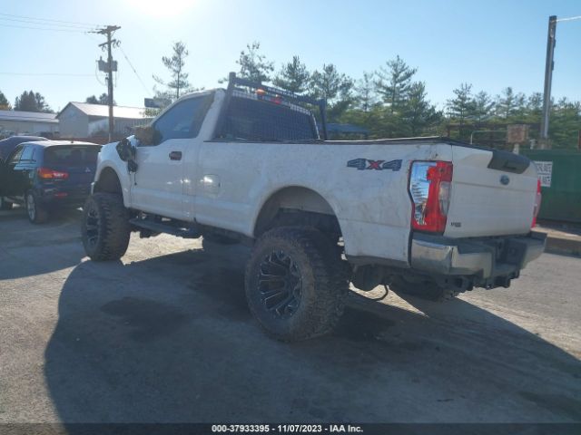 Photo 2 VIN: 1FTBF2B68NEF94559 - FORD F-250 