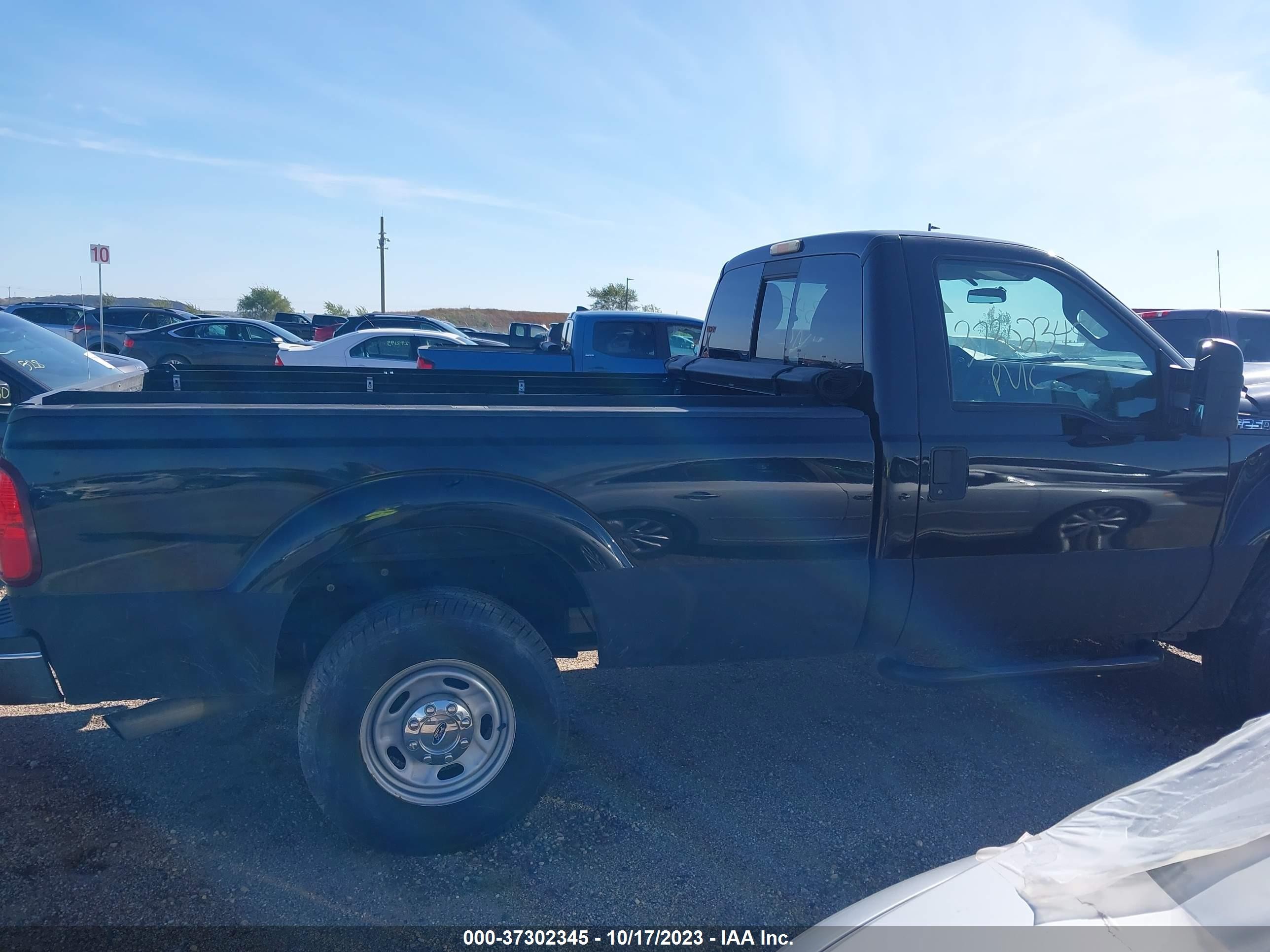 Photo 12 VIN: 1FTBF2B6XEEB53631 - FORD F250 