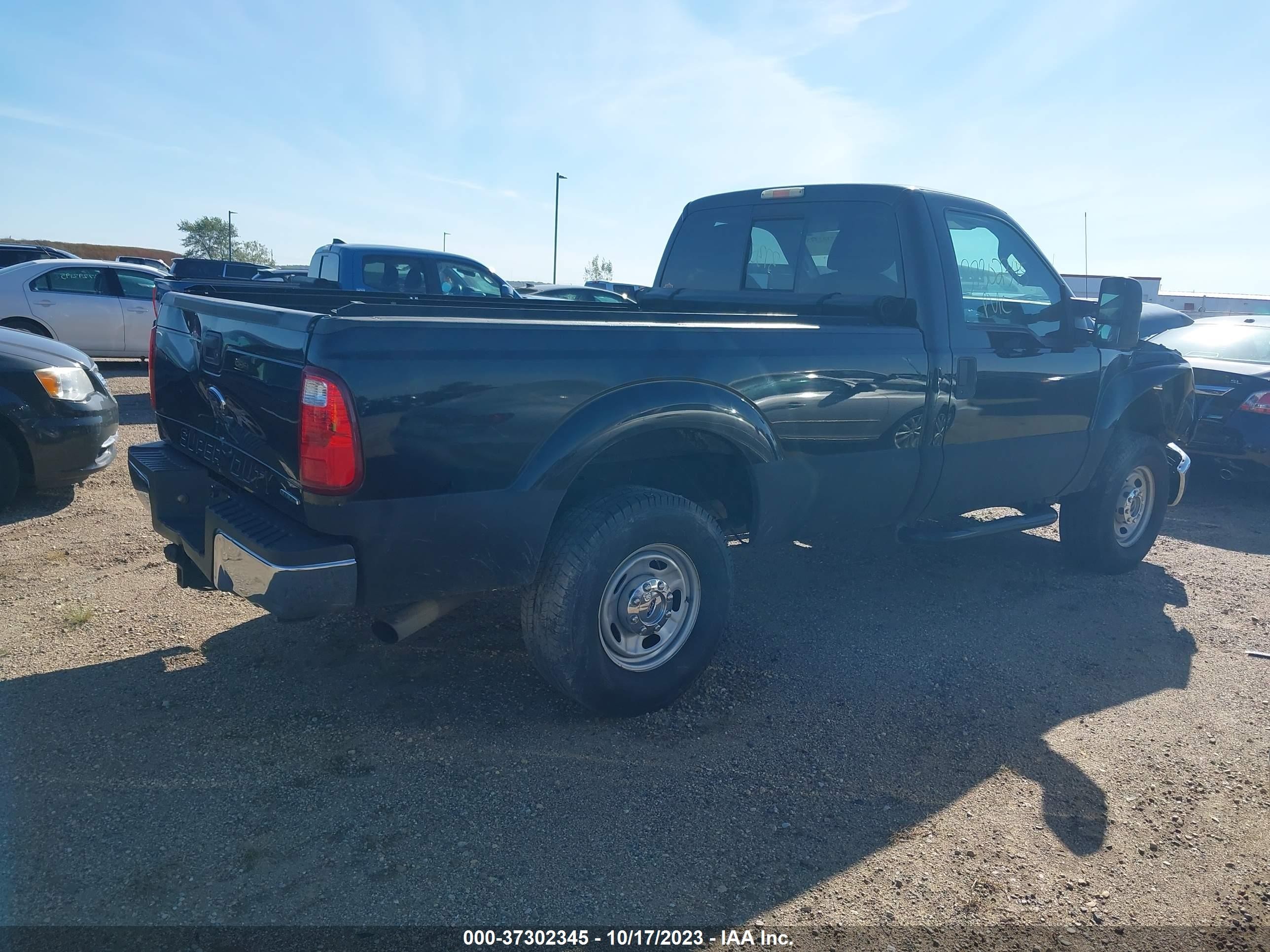 Photo 3 VIN: 1FTBF2B6XEEB53631 - FORD F250 