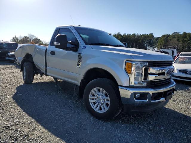 Photo 3 VIN: 1FTBF2B6XHEB56131 - FORD F250 