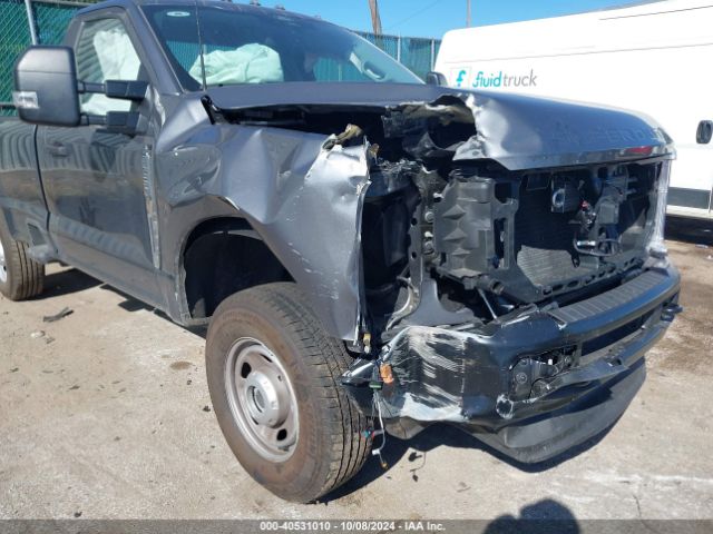 Photo 5 VIN: 1FTBF2BA0RED74407 - FORD F-250 