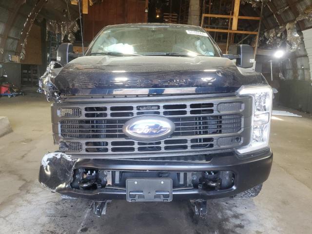 Photo 4 VIN: 1FTBF2BA9PEC81611 - FORD F250 