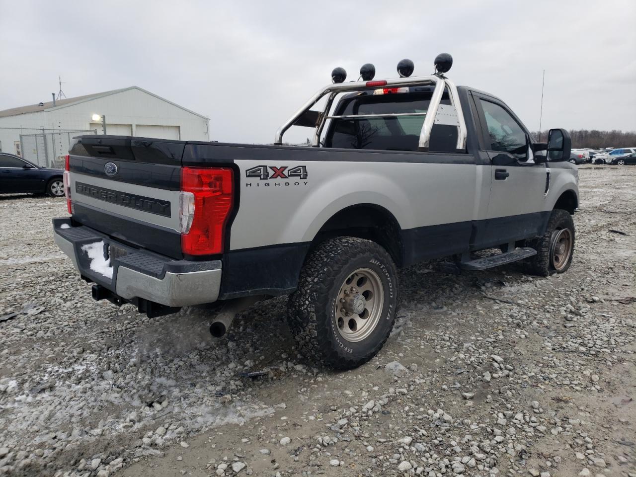 Photo 2 VIN: 1FTBF2BN6MED47689 - FORD F250 