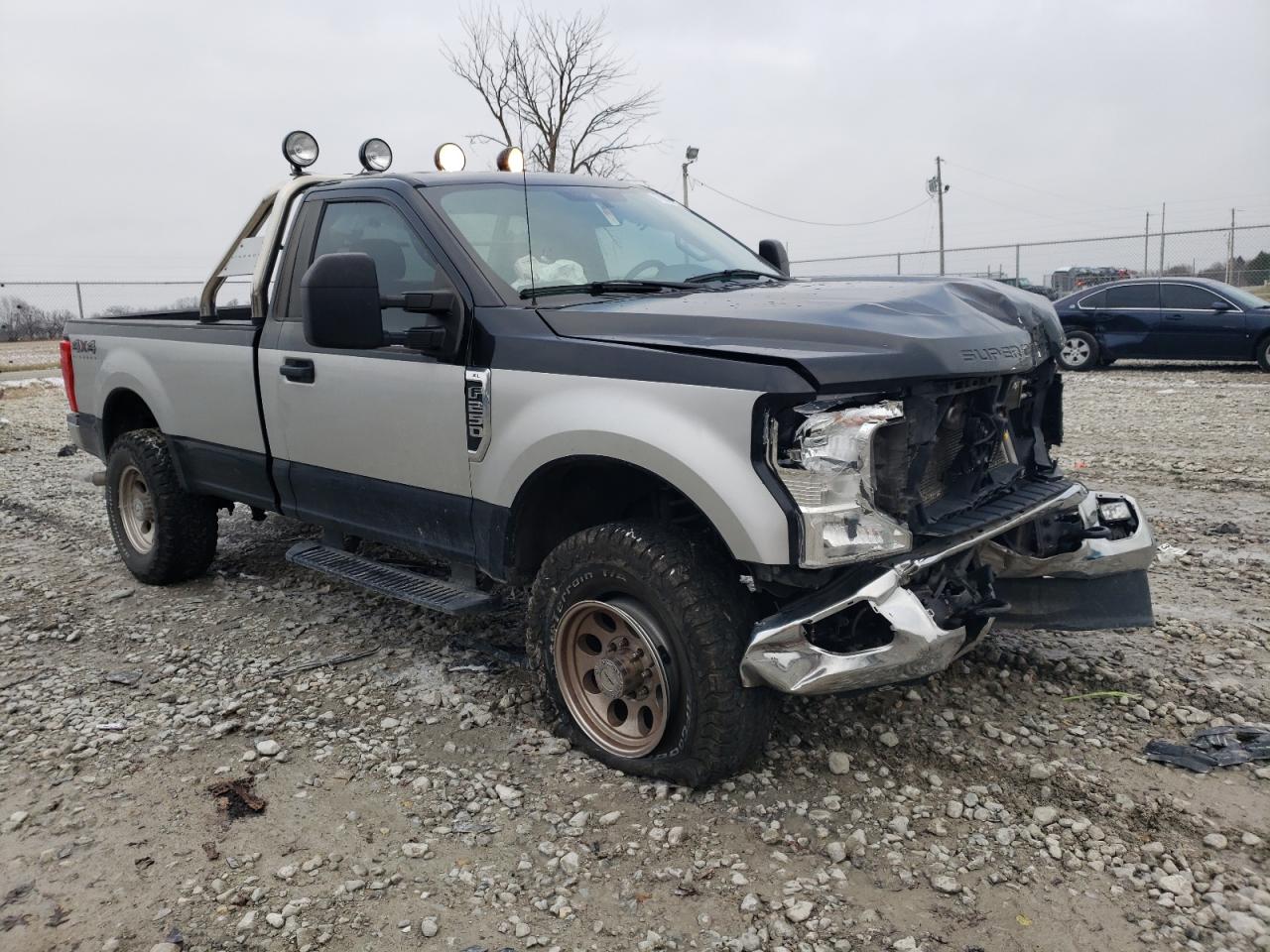 Photo 3 VIN: 1FTBF2BN6MED47689 - FORD F250 