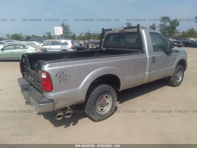 Photo 3 VIN: 1FTBF2BT7BEA08662 - FORD SUPER DUTY F-250 