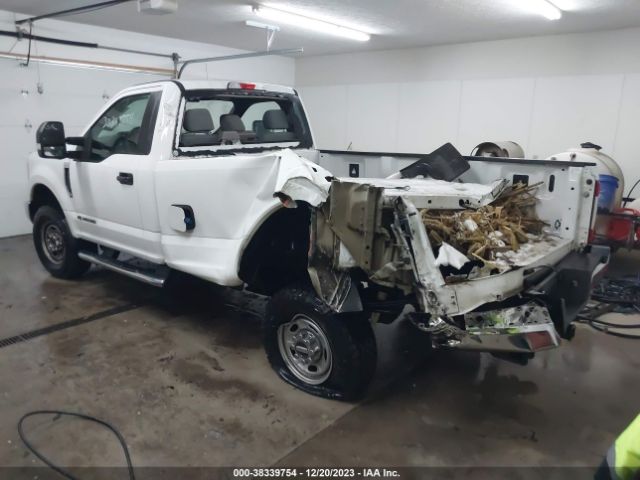 Photo 2 VIN: 1FTBF2BT8HEE80006 - FORD F250 