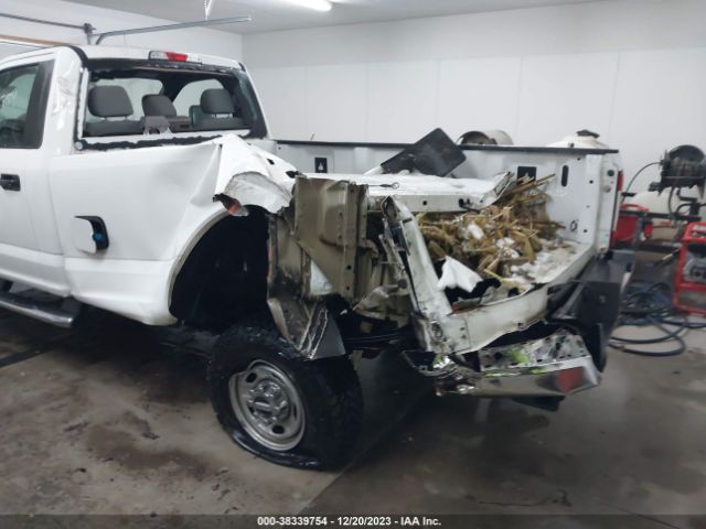 Photo 5 VIN: 1FTBF2BT8HEE80006 - FORD F250 