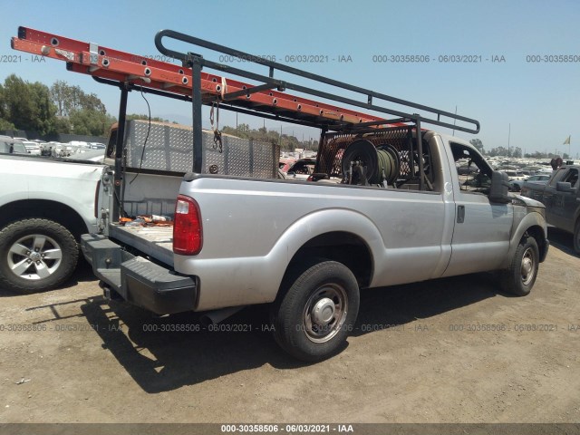 Photo 3 VIN: 1FTBF3A61EEB37857 - FORD SUPER DUTY F-350 SRW 