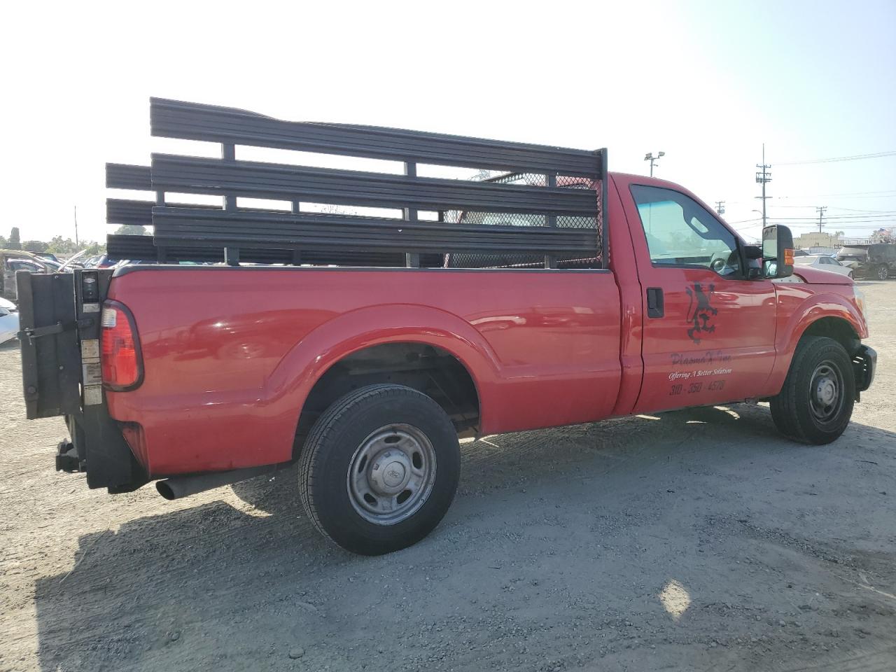 Photo 2 VIN: 1FTBF3A68BEC97147 - FORD F350 