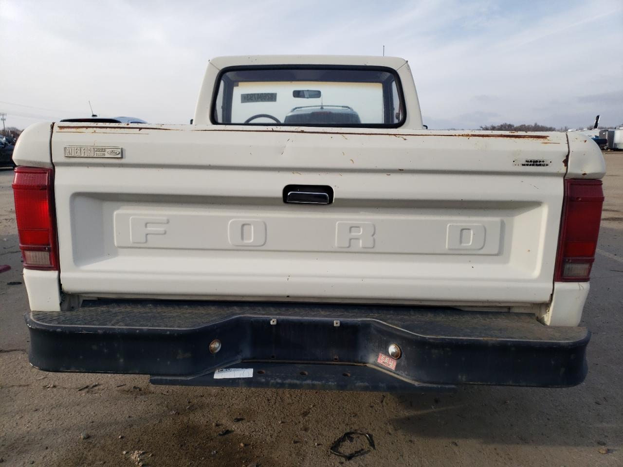 Photo 5 VIN: 1FTBR10C9HUA60541 - FORD RANGER 