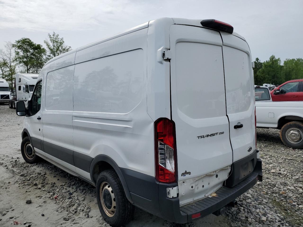 Photo 1 VIN: 1FTBR1C83NKA76202 - FORD TRANSIT 