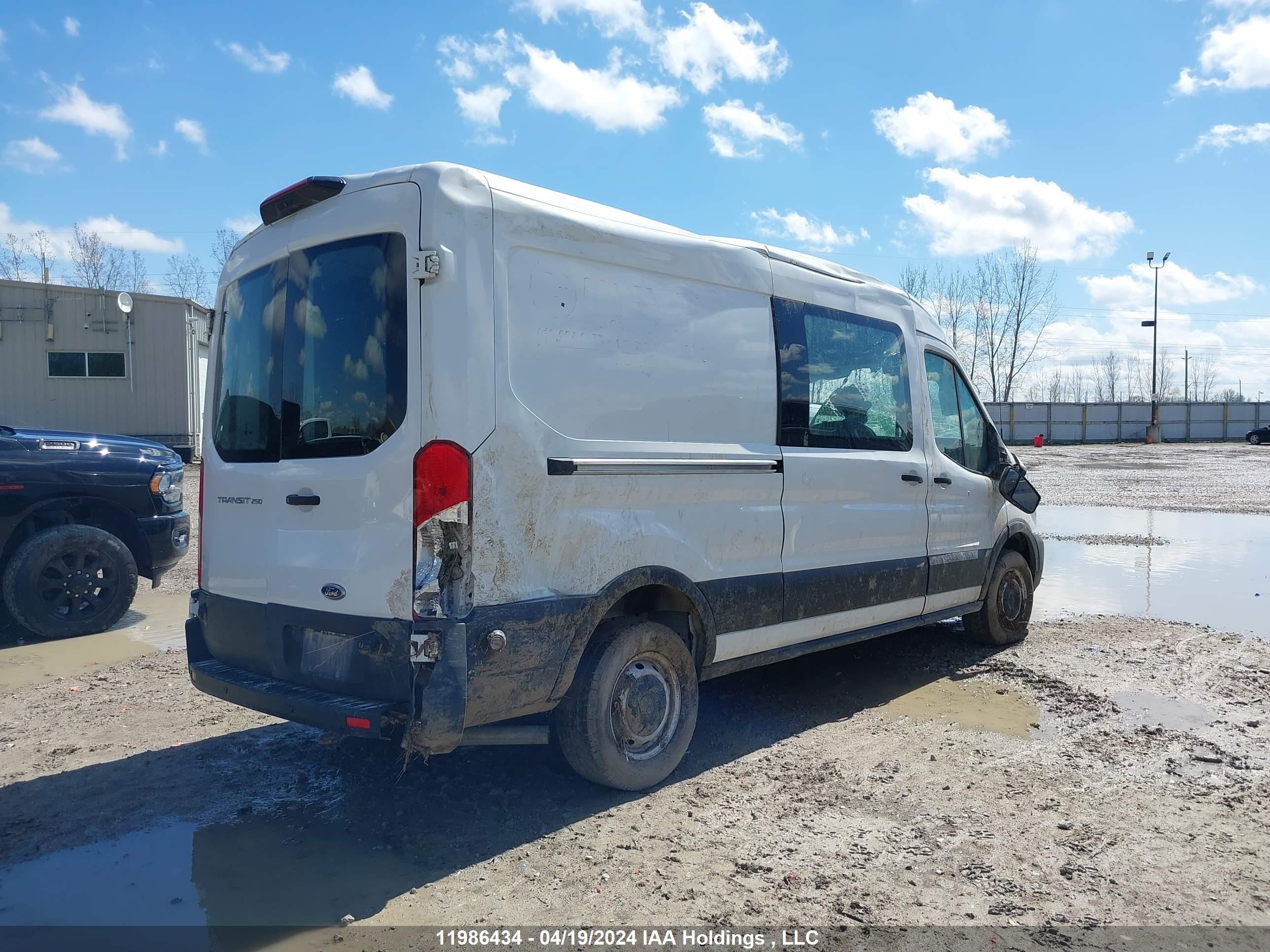 Photo 3 VIN: 1FTBR1C85LKA44929 - FORD TRANSIT 