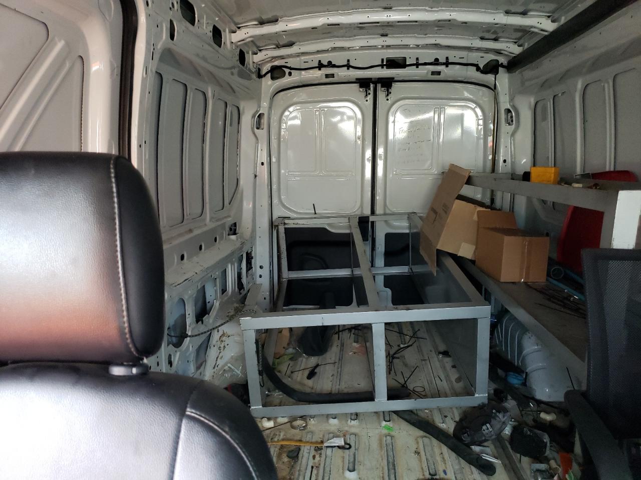 Photo 9 VIN: 1FTBR1C87MKA29141 - FORD TRANSIT 