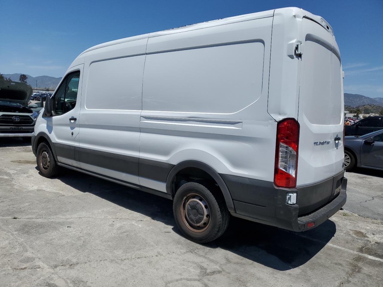 Photo 1 VIN: 1FTBR1C89NKA45309 - FORD TRANSIT 