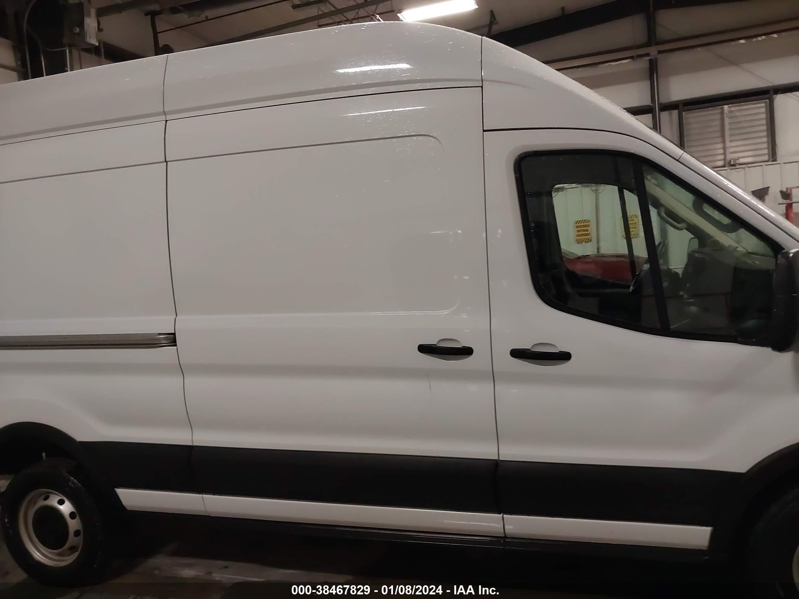 Photo 12 VIN: 1FTBR1X82PKB02267 - FORD TRANSIT 