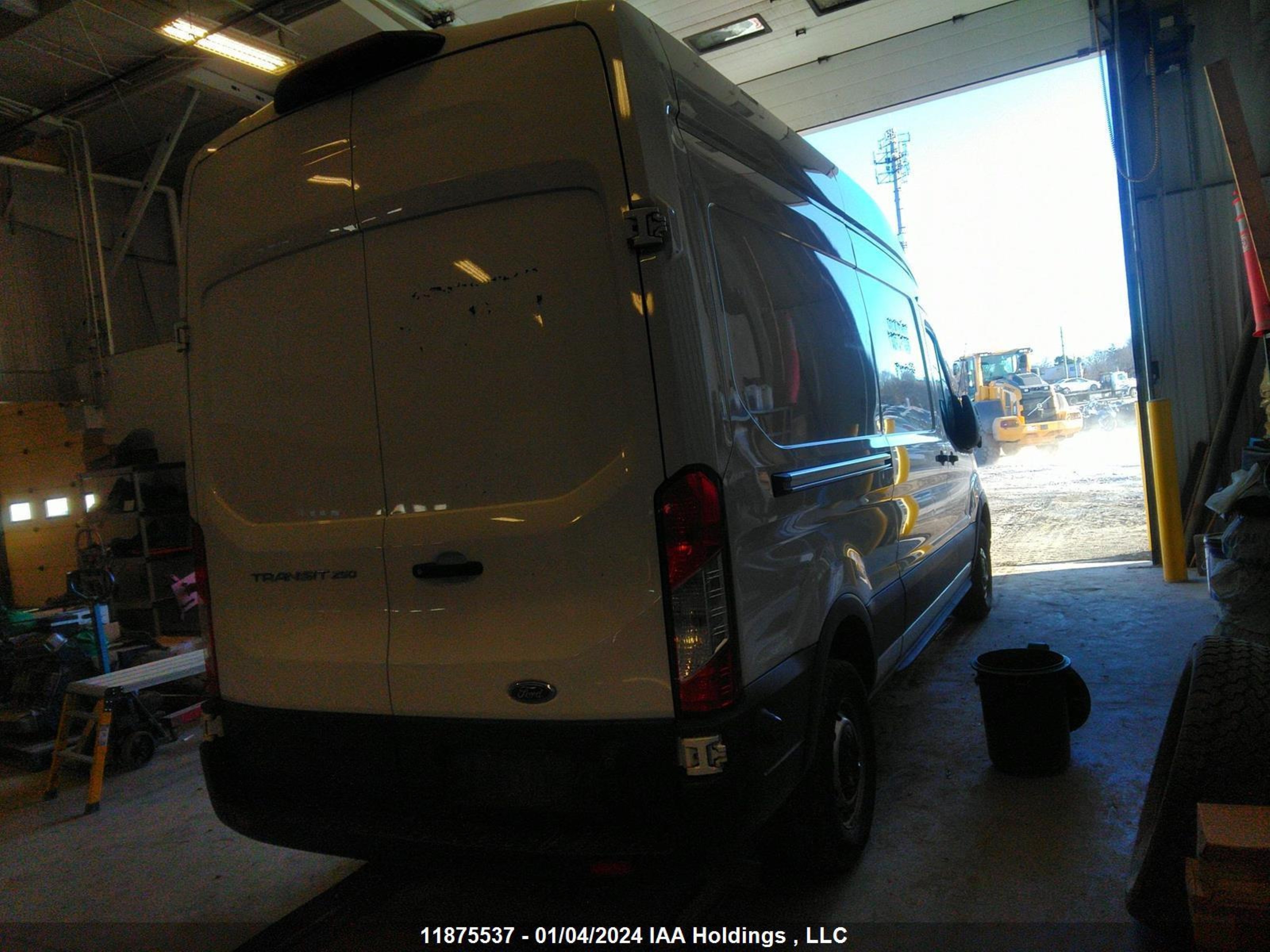 Photo 3 VIN: 1FTBR1X87LKA73603 - FORD TRANSIT 