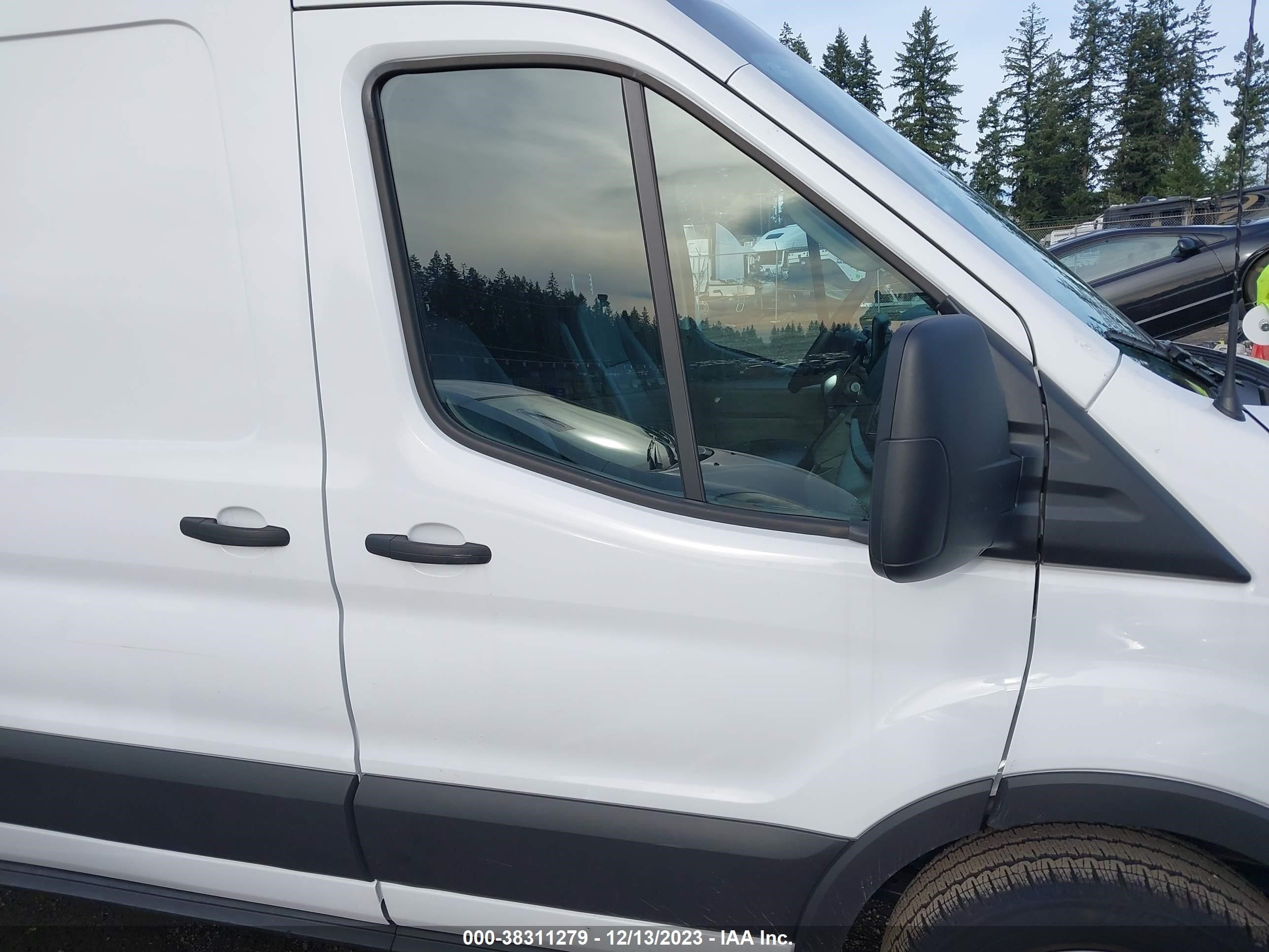 Photo 12 VIN: 1FTBR1X89PKB46444 - FORD TRANSIT 