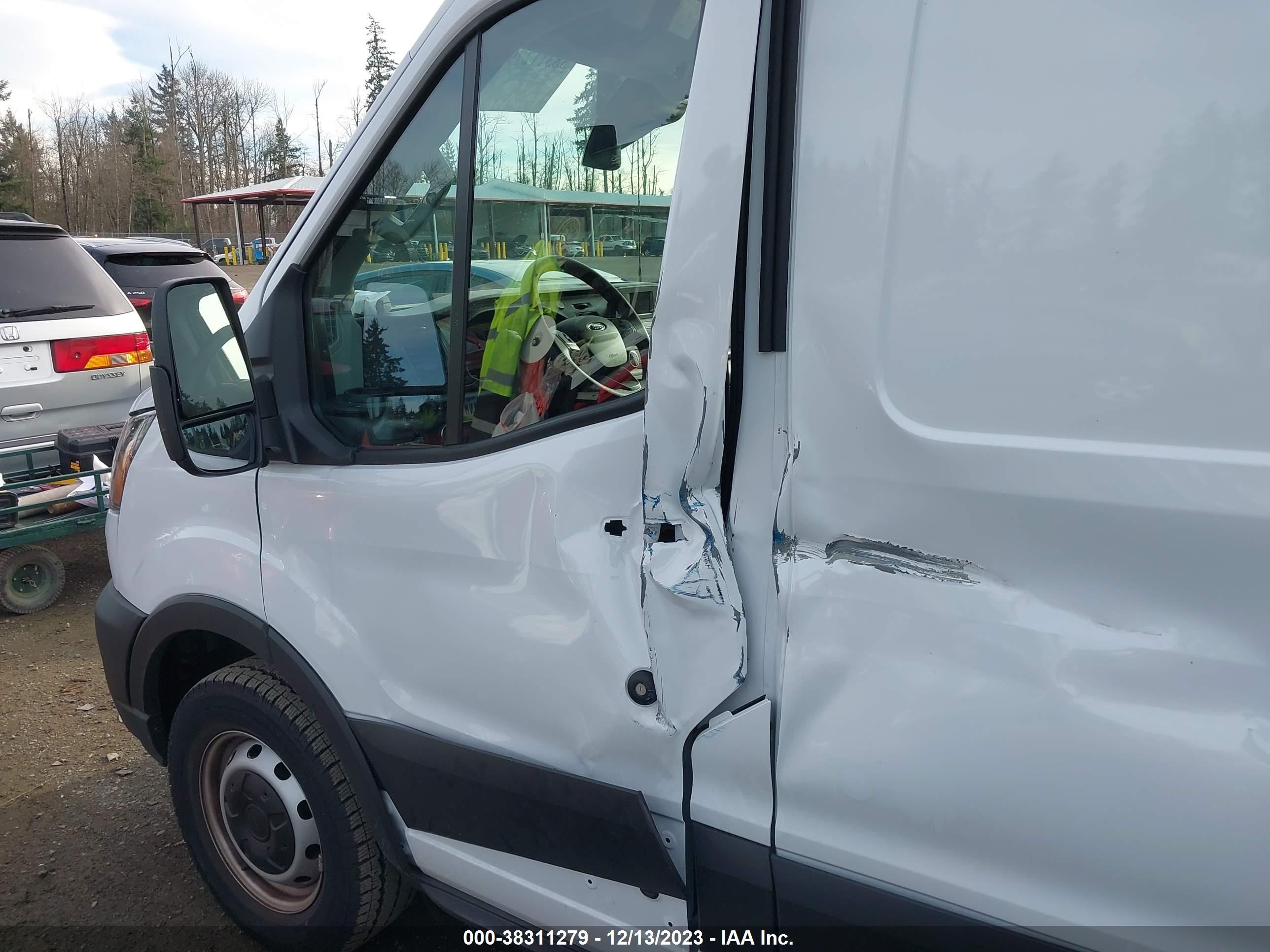 Photo 13 VIN: 1FTBR1X89PKB46444 - FORD TRANSIT 