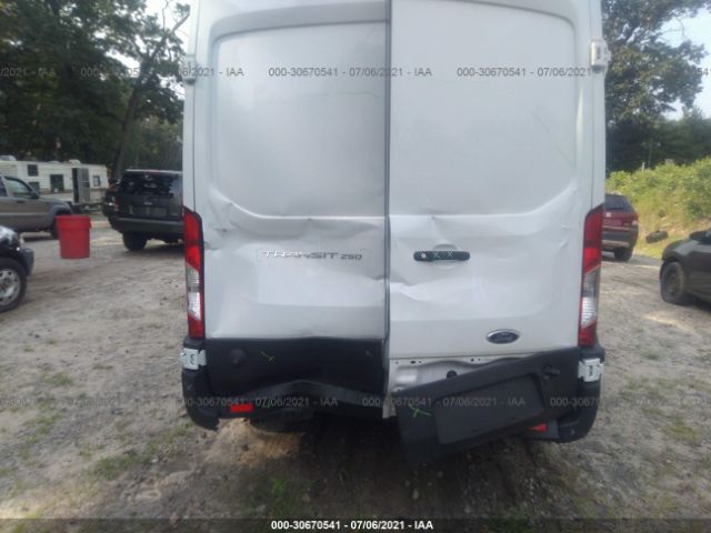 Photo 5 VIN: 1FTBR1X8XLKB29887 - FORD TRANSIT CARGO VAN 