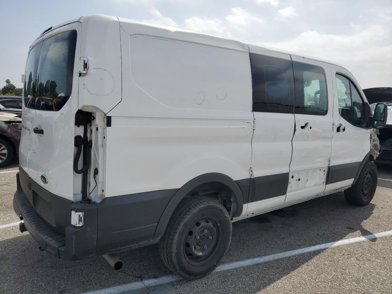 Photo 2 VIN: 1FTBR1Y83MKA46897 - FORD TRANSIT 