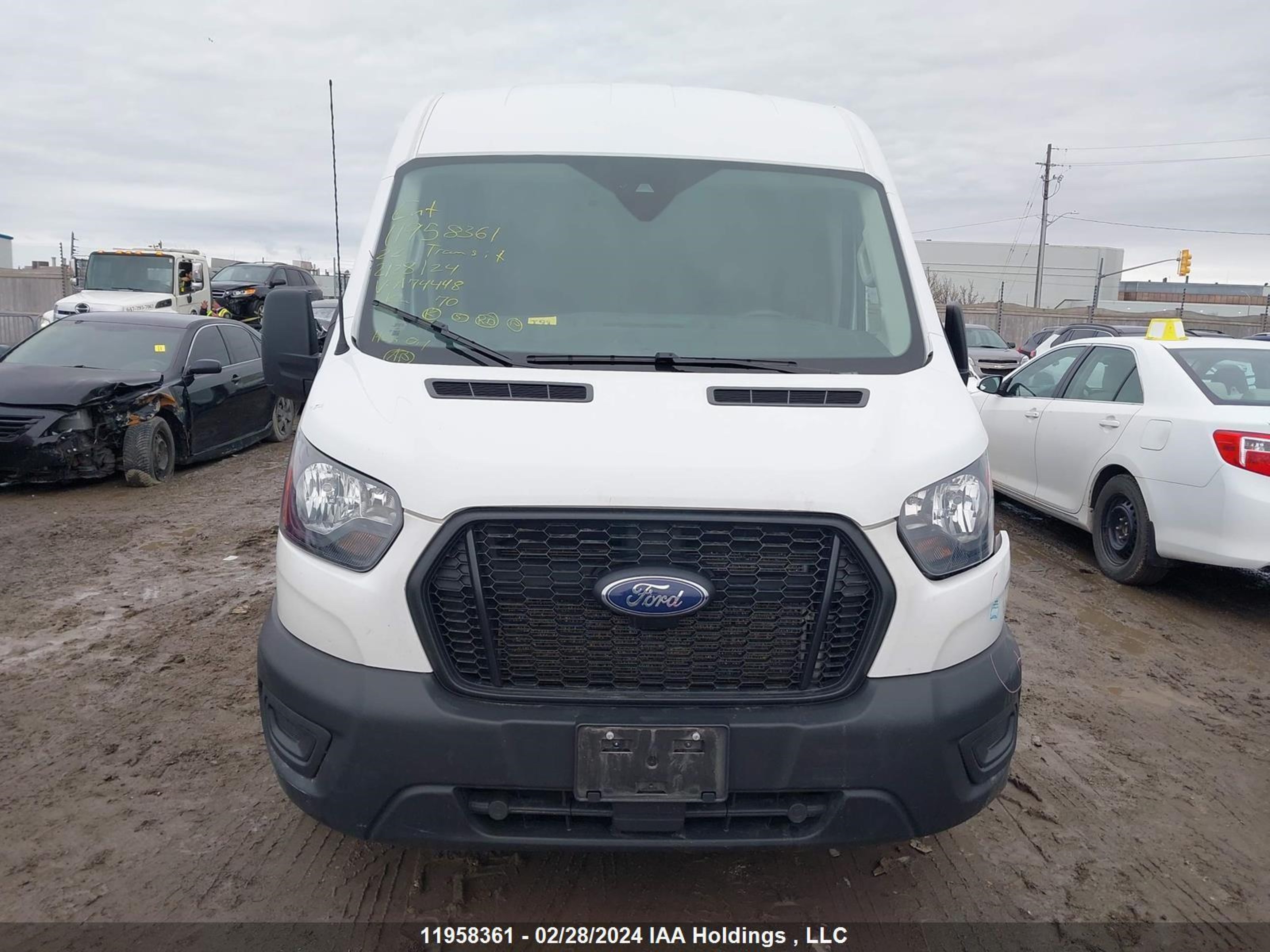 Photo 11 VIN: 1FTBR2C86NKA74448 - FORD TRANSIT 