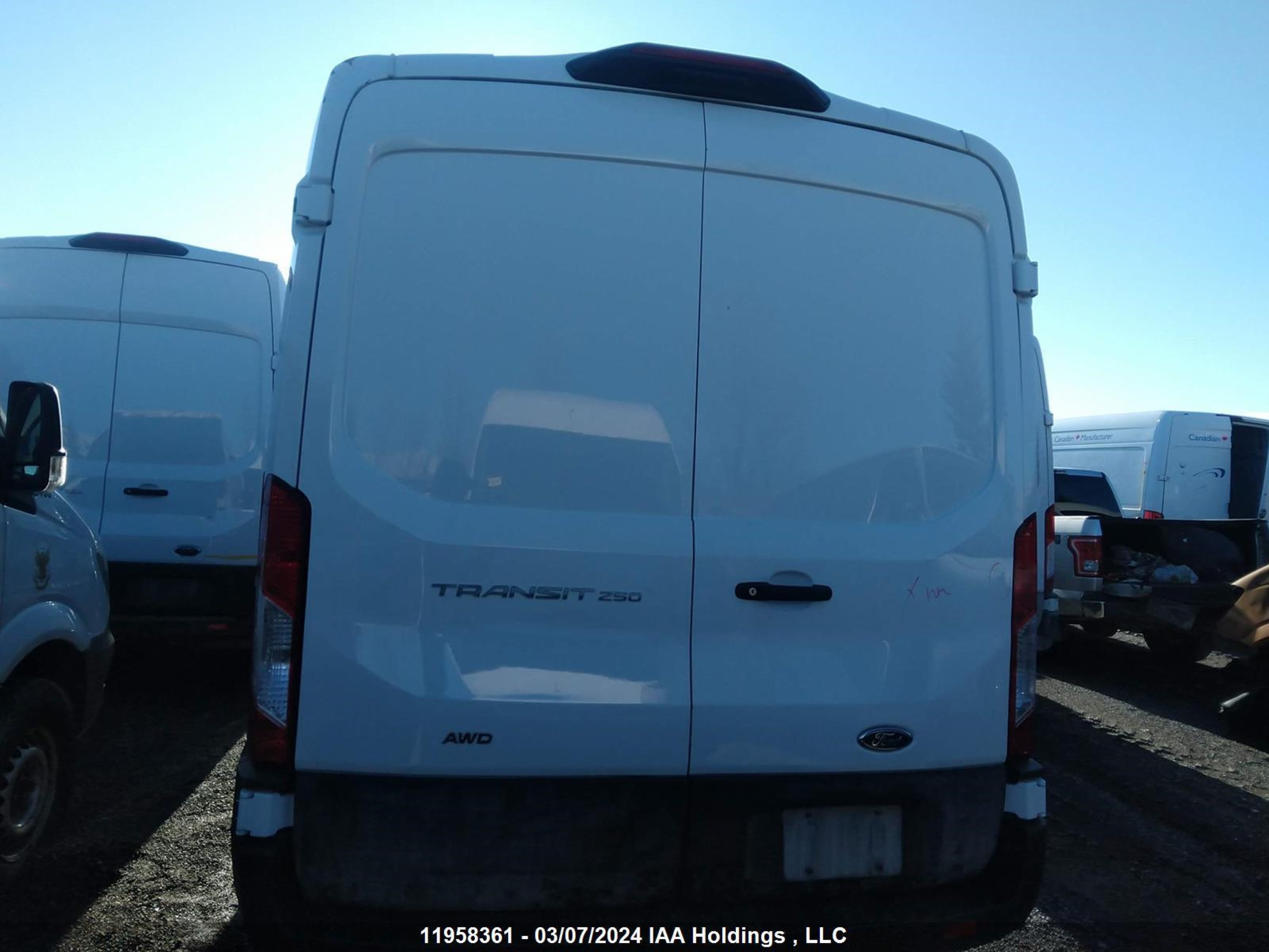 Photo 15 VIN: 1FTBR2C86NKA74448 - FORD TRANSIT 