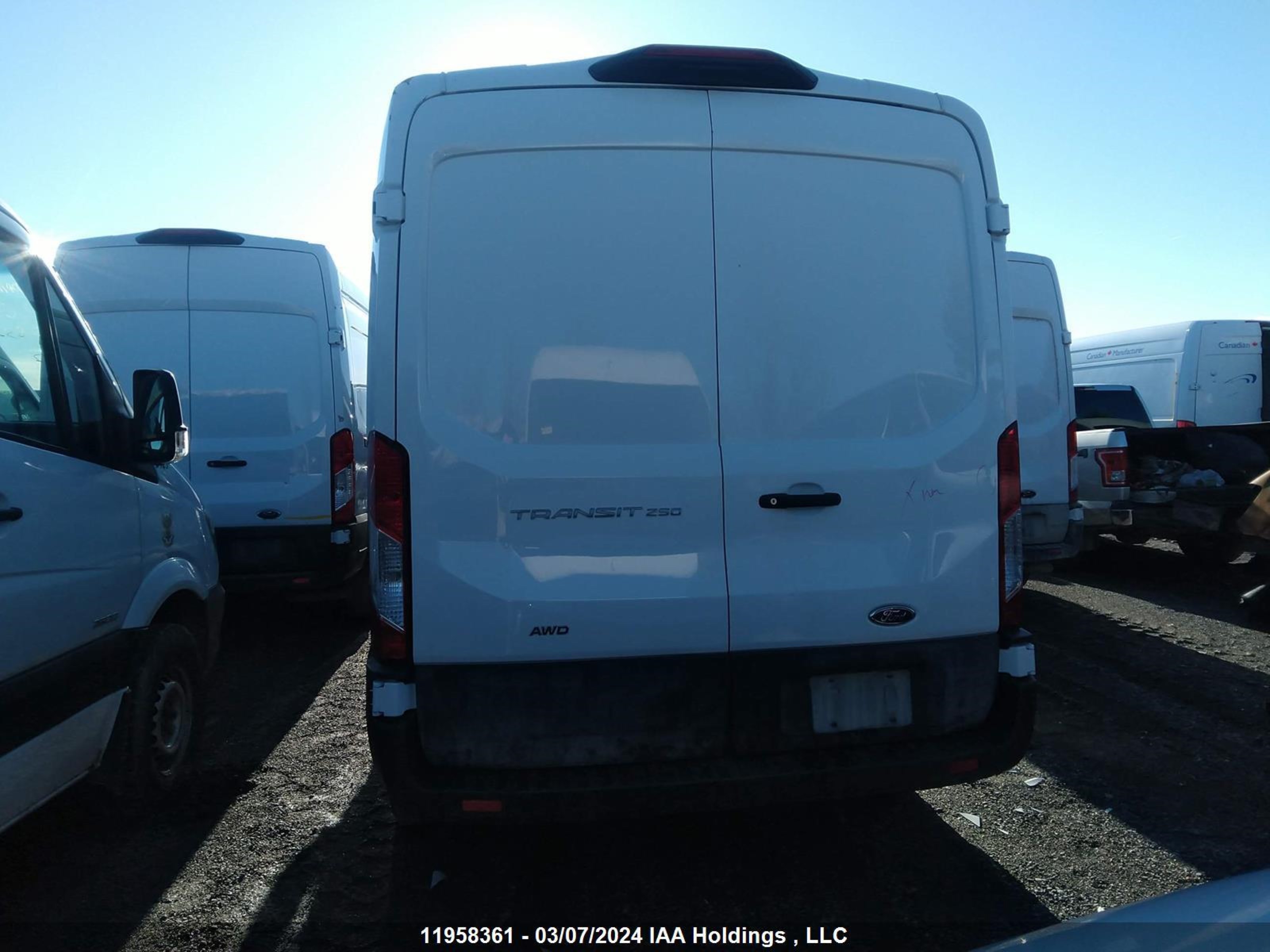 Photo 17 VIN: 1FTBR2C86NKA74448 - FORD TRANSIT 