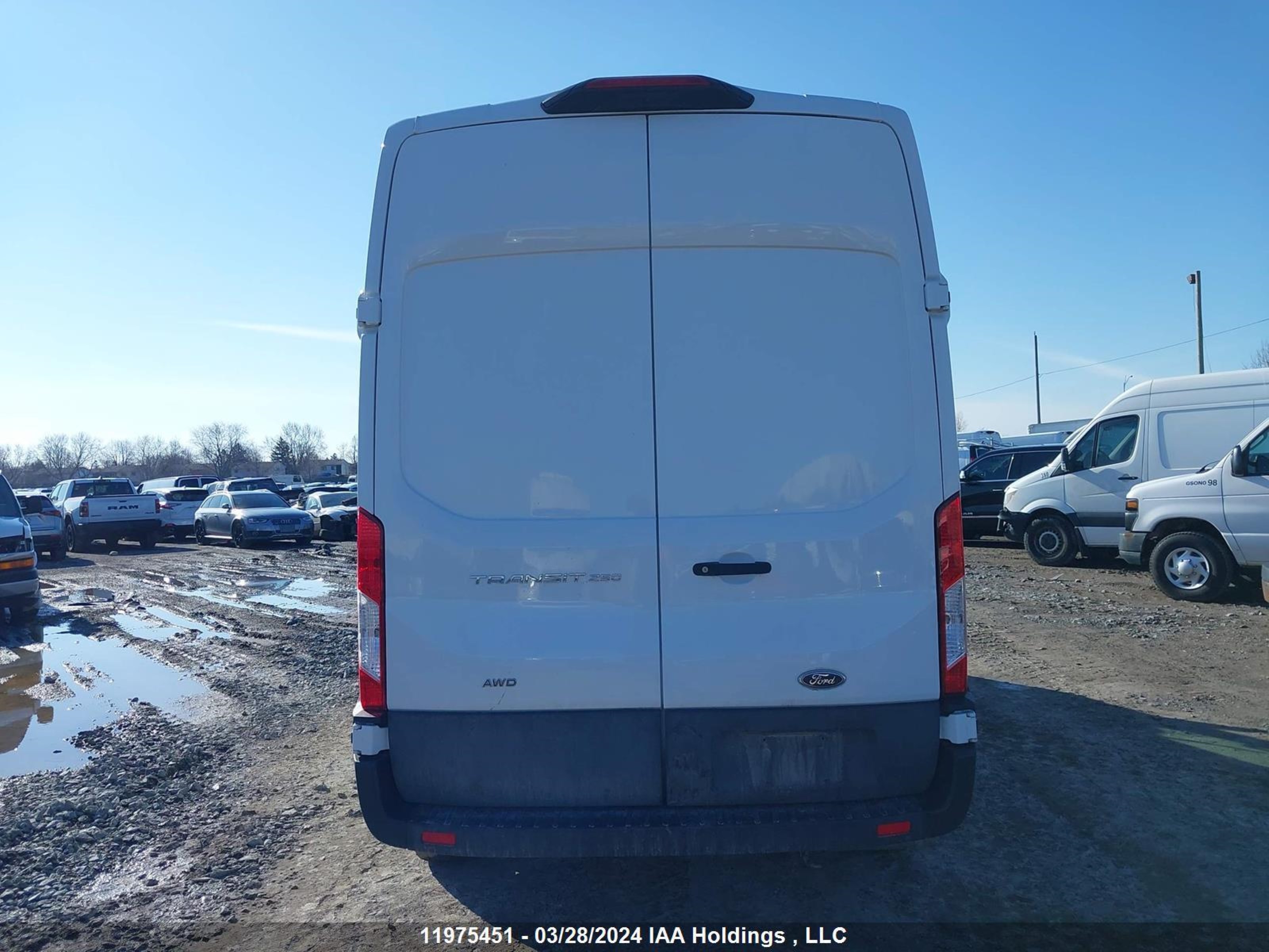 Photo 15 VIN: 1FTBR2X88NKA33569 - FORD TRANSIT 