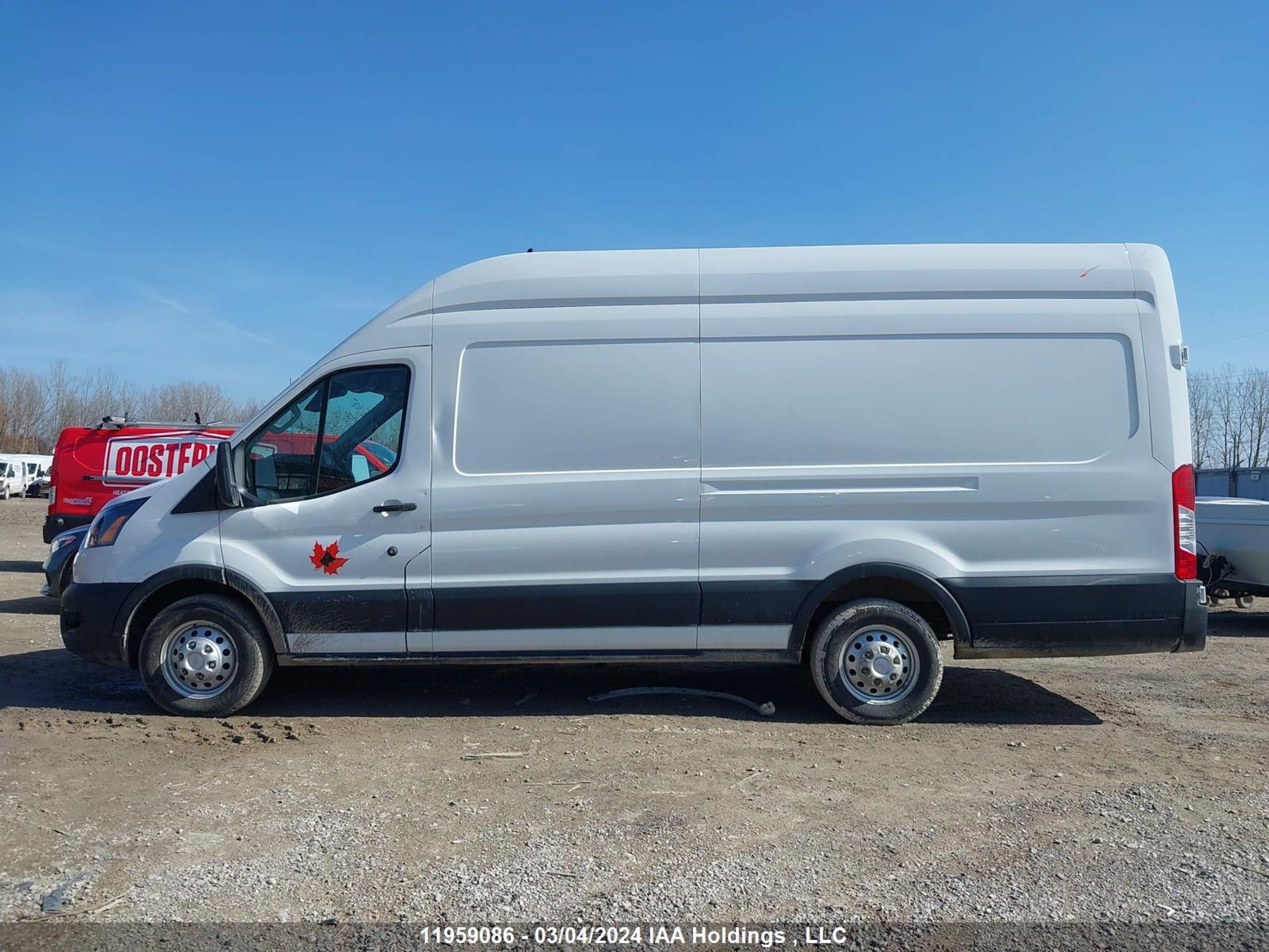 Photo 13 VIN: 1FTBR3U82NKA26997 - FORD TRANSIT 