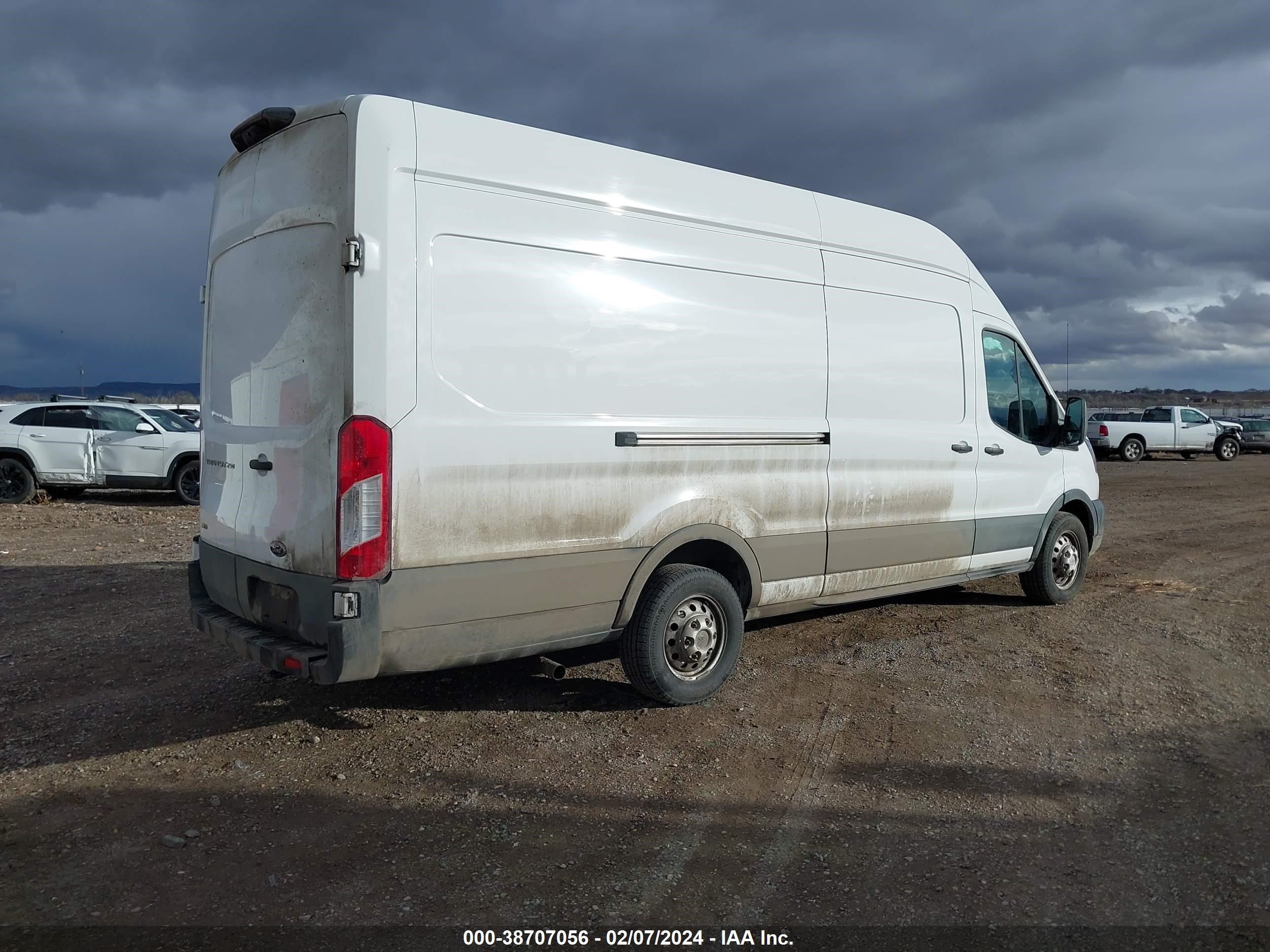 Photo 3 VIN: 1FTBR3U83PKA07331 - FORD TRANSIT 