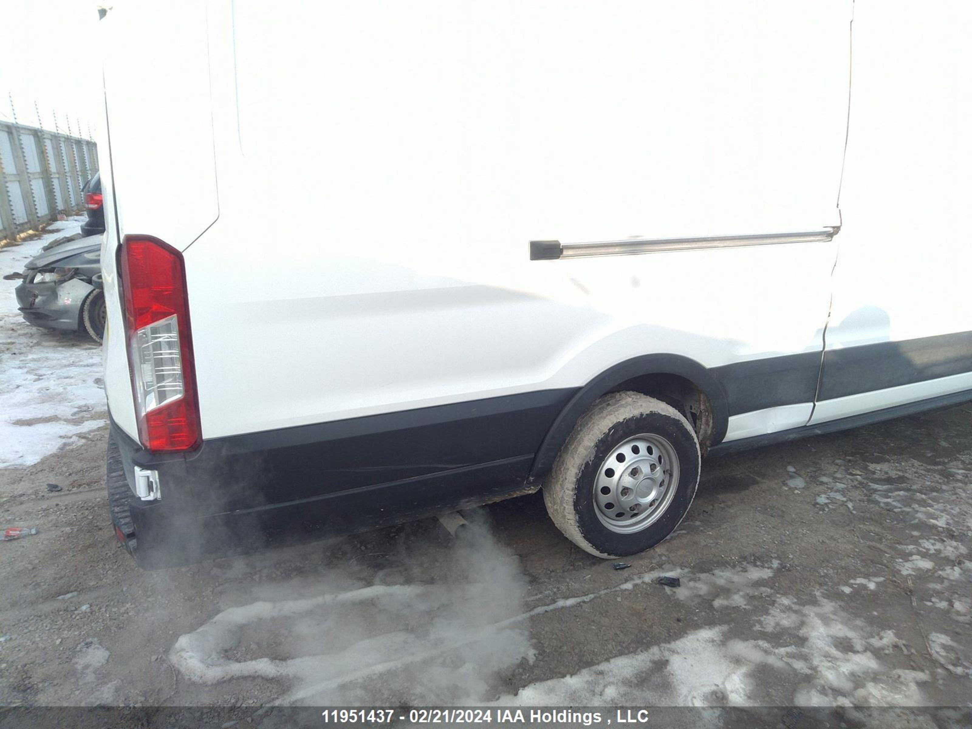 Photo 5 VIN: 1FTBR3U8XNKA27153 - FORD TRANSIT 