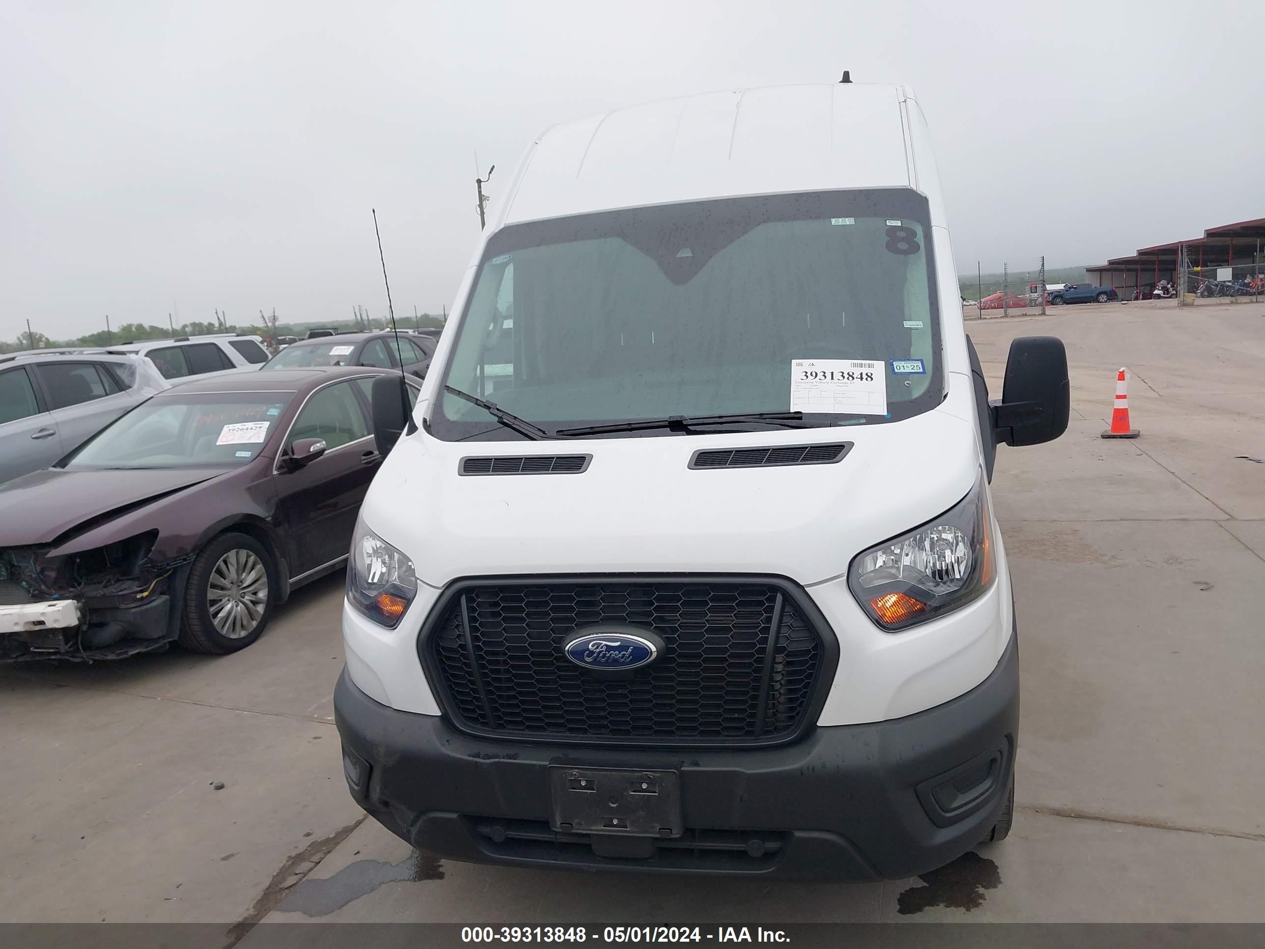 Photo 11 VIN: 1FTBR3X83PKA69811 - FORD NULL 