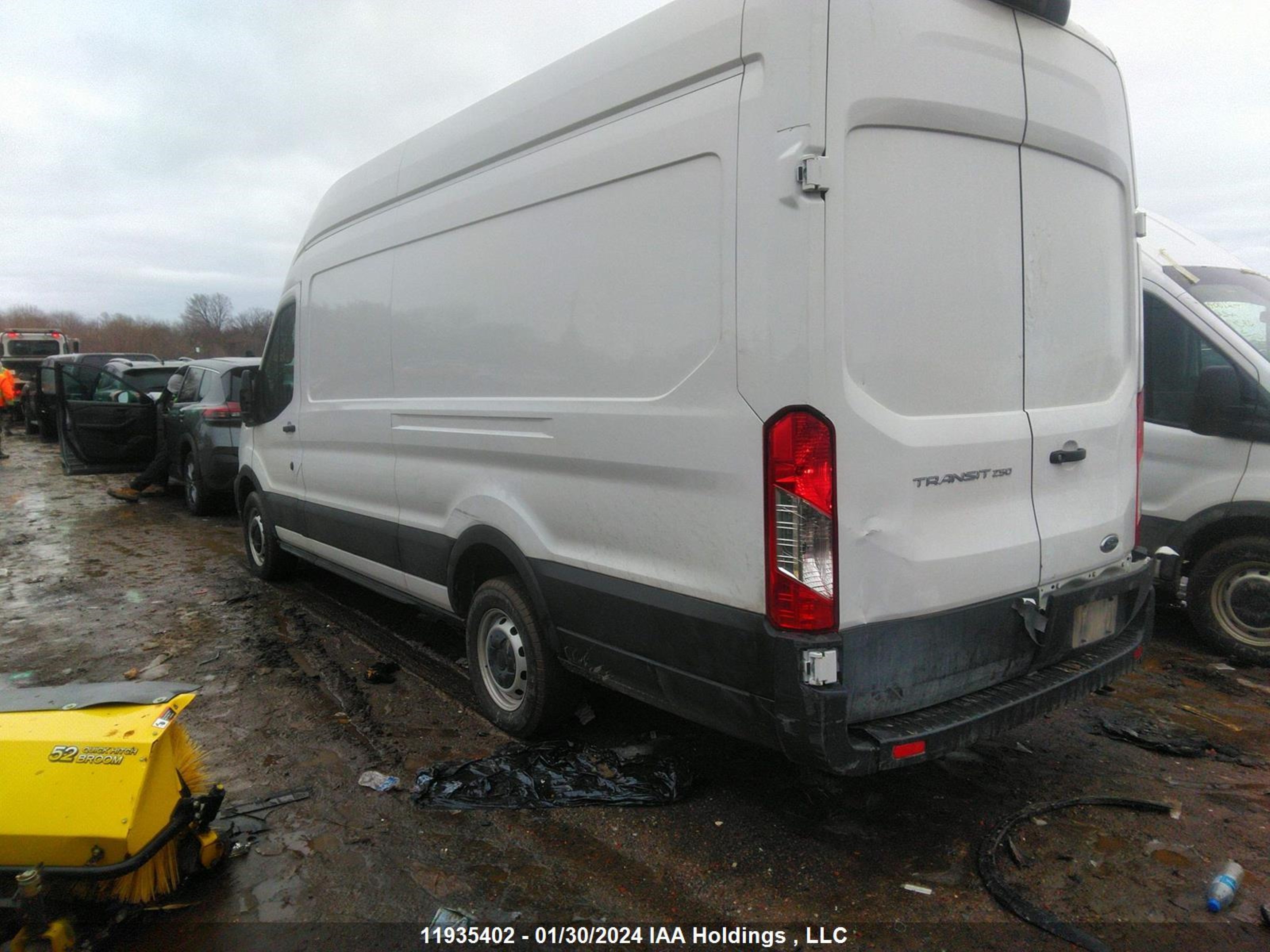 Photo 2 VIN: 1FTBR3X89NKA75061 - FORD TRANSIT 