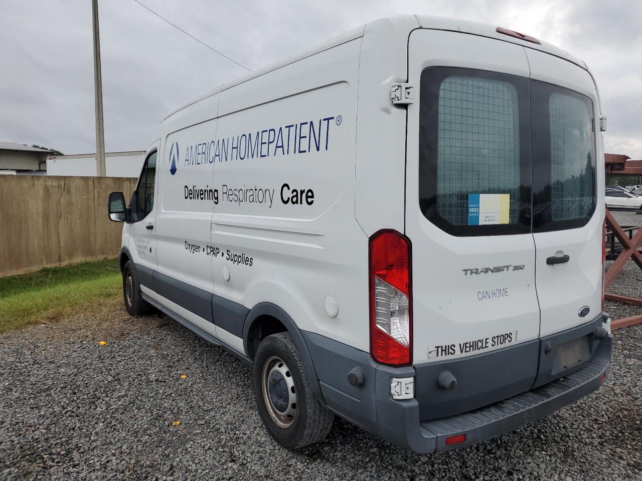 Photo 1 VIN: 1FTBW2CM9HKB39755 - FORD TRANSIT 