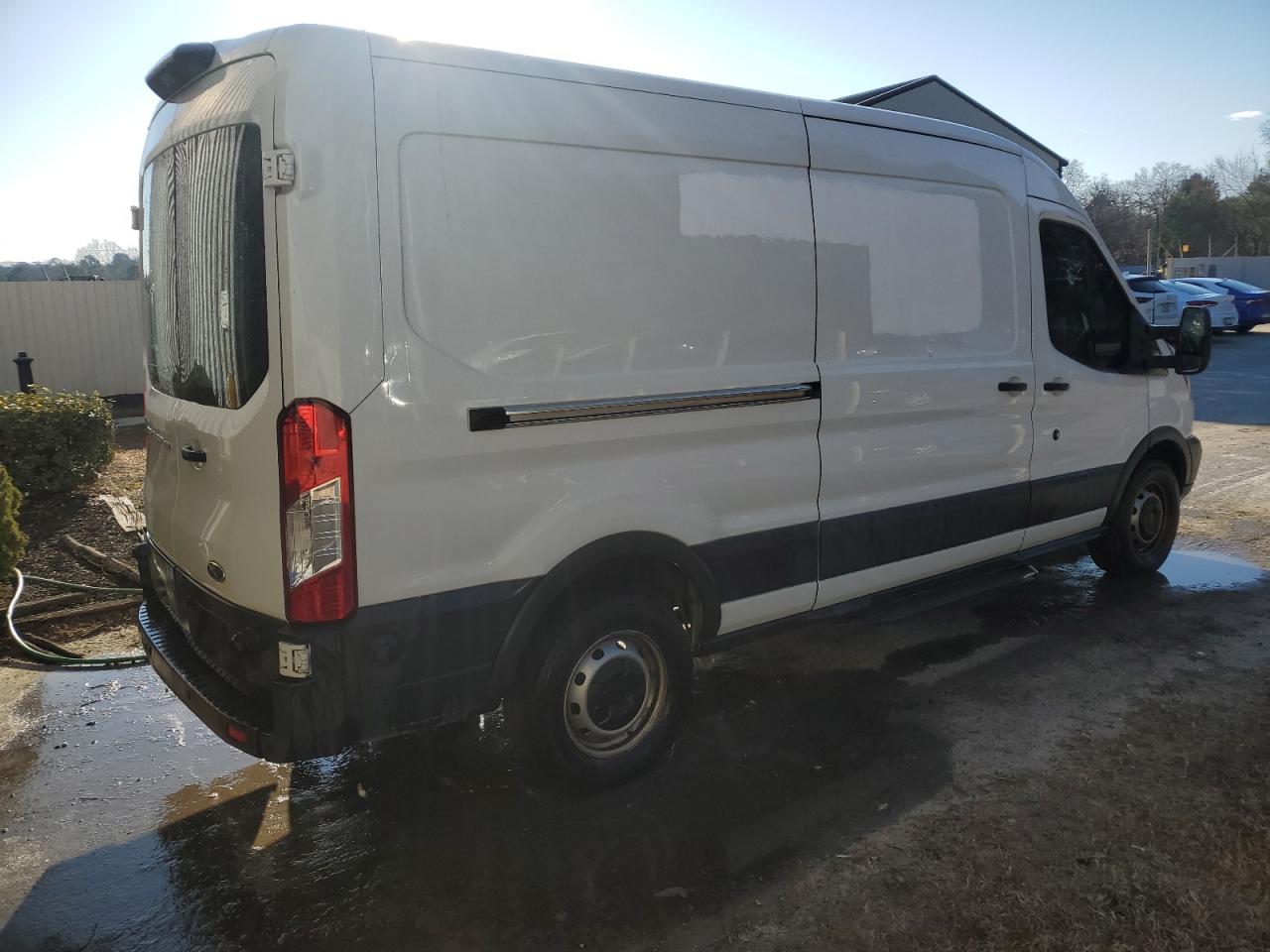 Photo 2 VIN: 1FTBW2CMXJKA61640 - FORD TRANSIT 