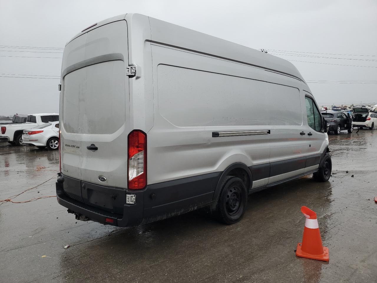 Photo 2 VIN: 1FTBW3XG0FKB11463 - FORD TRANSIT 