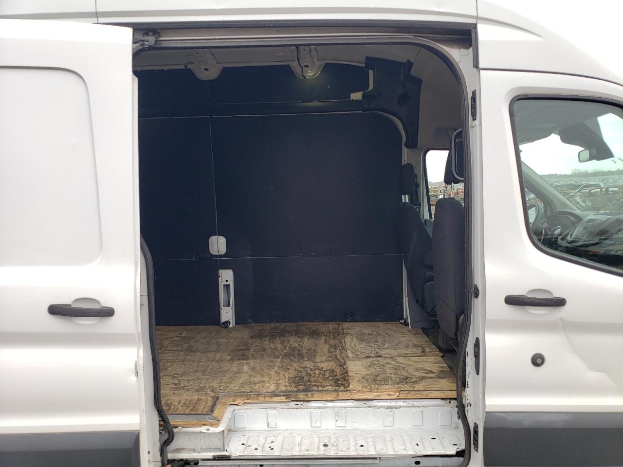 Photo 10 VIN: 1FTBW3XM9GKB02185 - FORD TRANSIT 