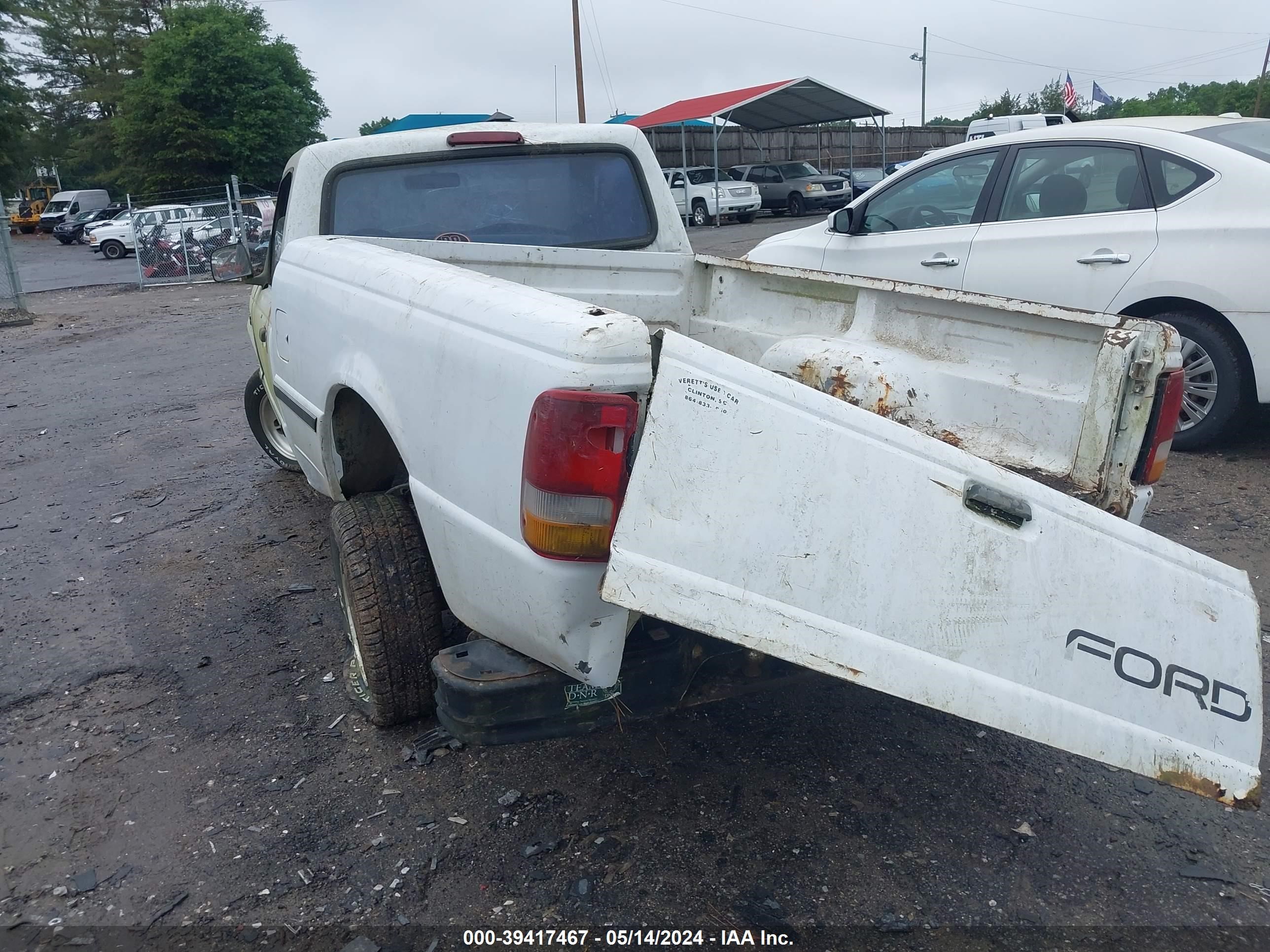 Photo 2 VIN: 1FTCR10A0PUB67236 - FORD RANGER 