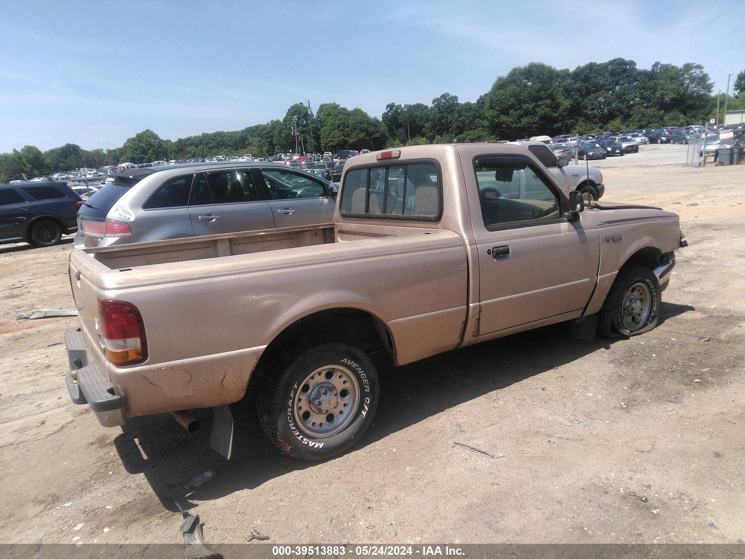 Photo 3 VIN: 1FTCR10A0TUC98564 - FORD RANGER 