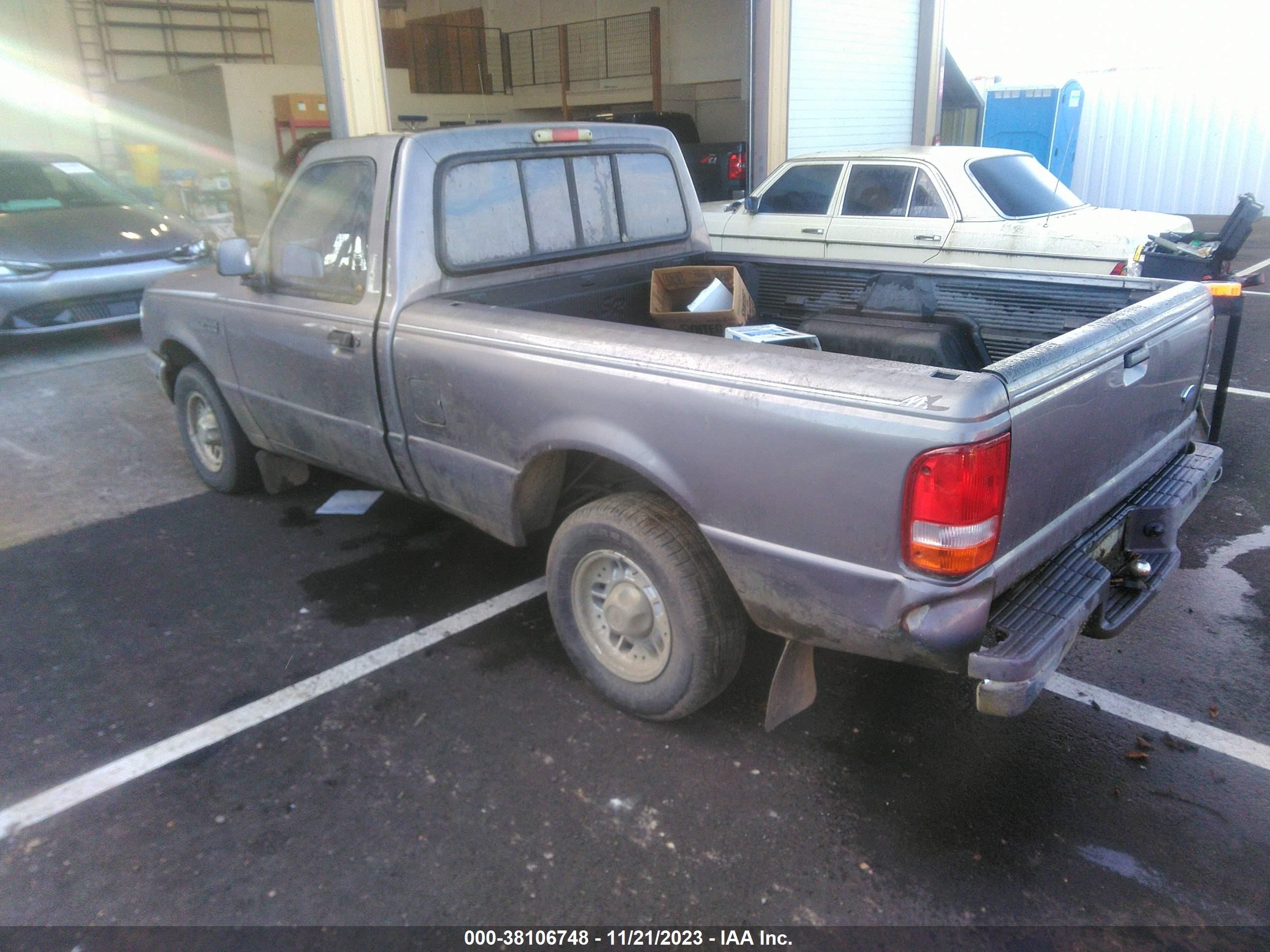 Photo 2 VIN: 1FTCR10A1SPA08944 - FORD RANGER 