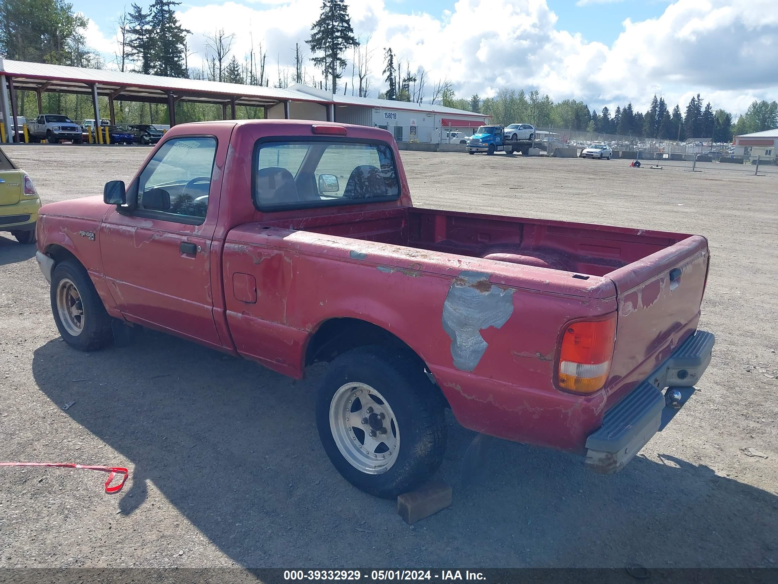 Photo 2 VIN: 1FTCR10A2RUD50513 - FORD RANGER 