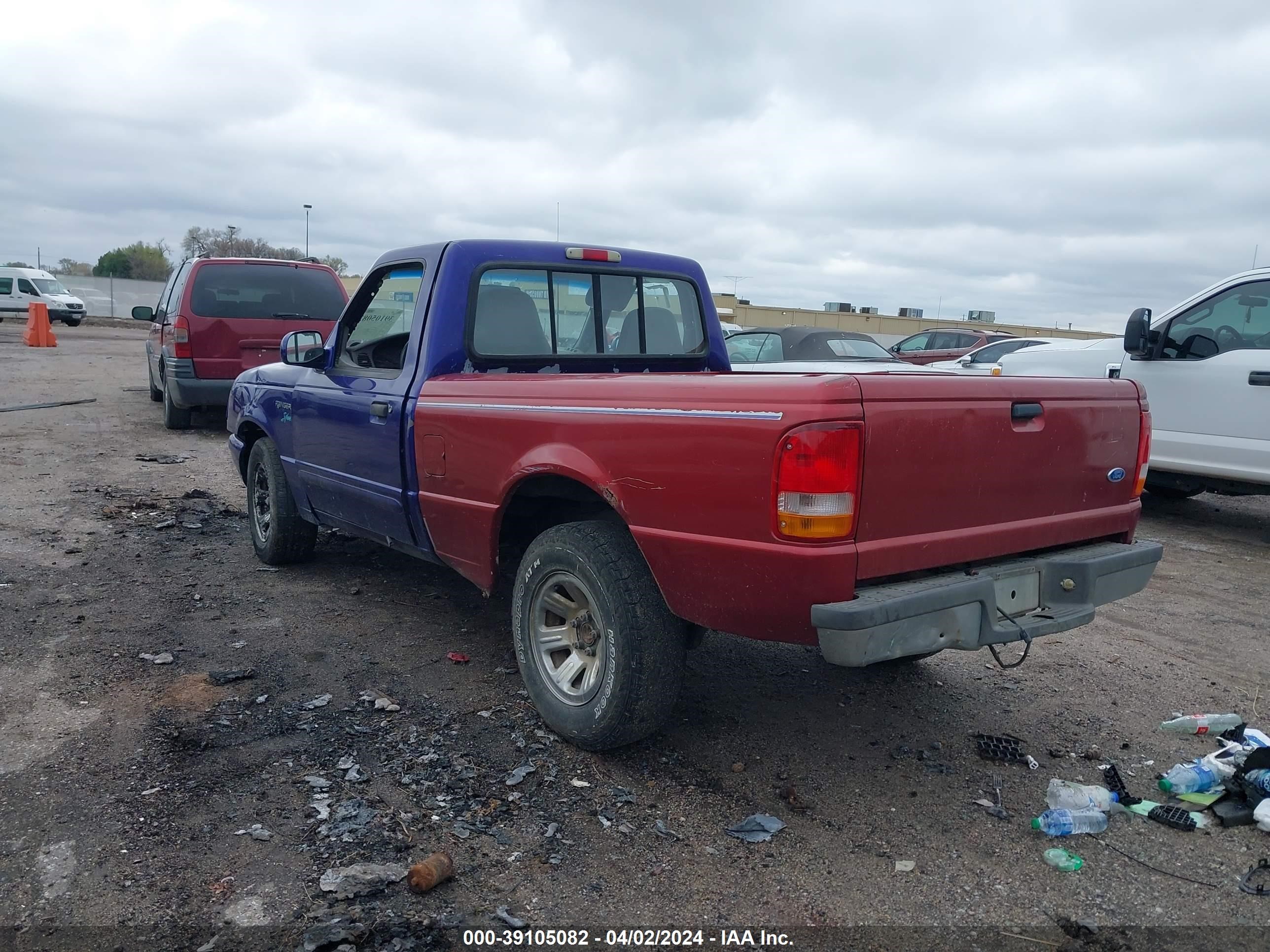 Photo 2 VIN: 1FTCR10A2TPA09456 - FORD RANGER 