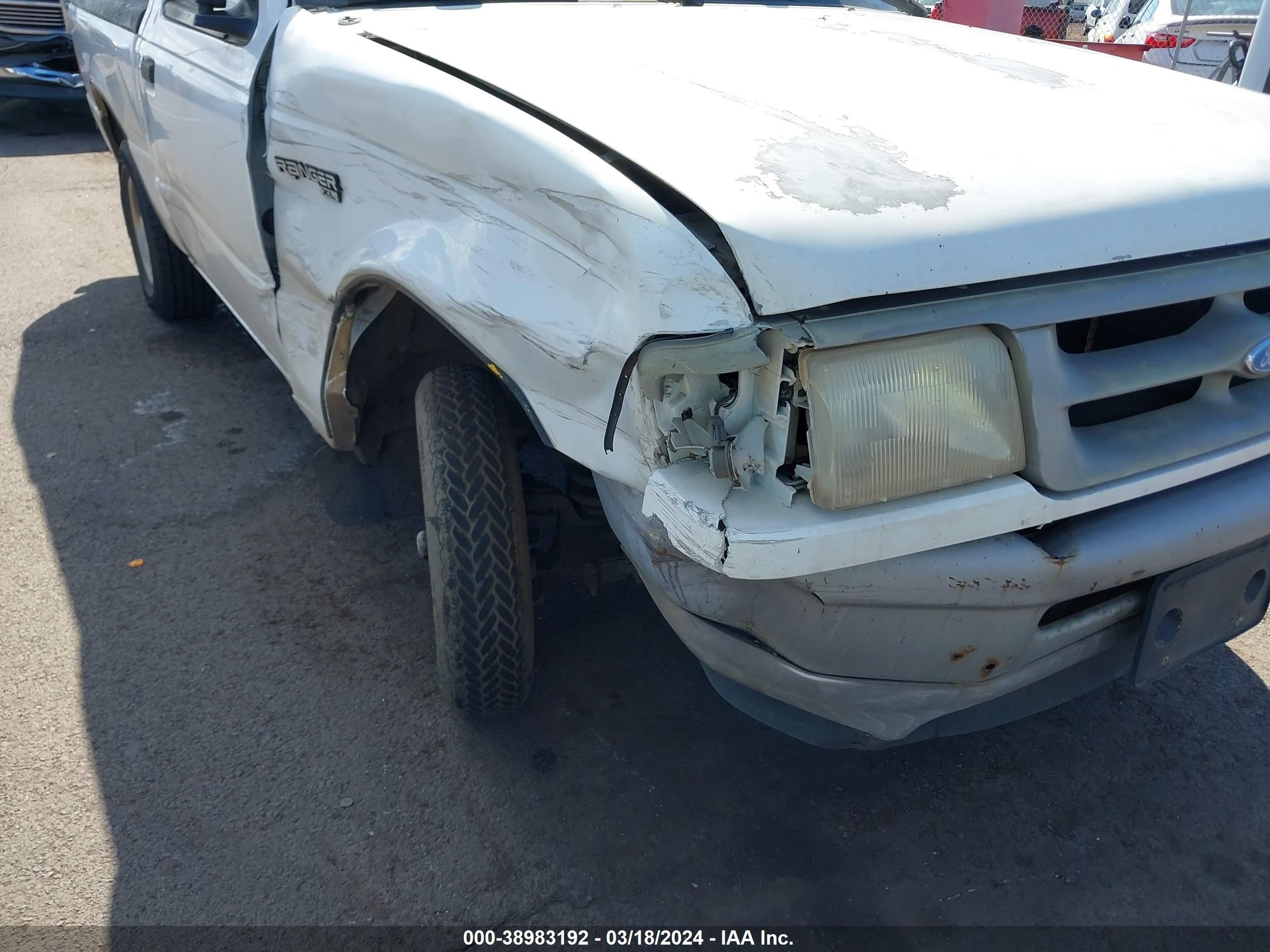 Photo 13 VIN: 1FTCR10A2VUB17175 - FORD RANGER 