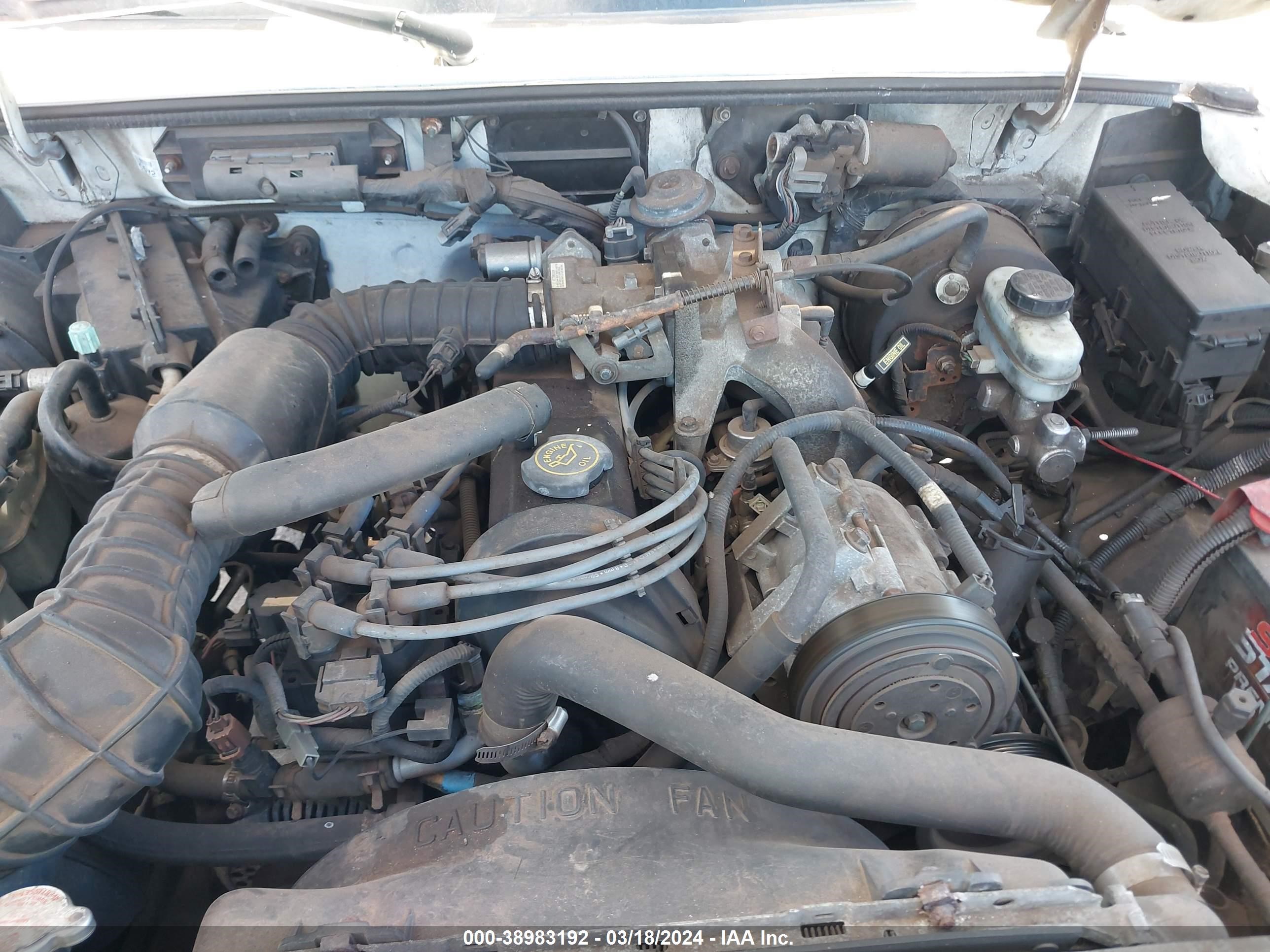 Photo 9 VIN: 1FTCR10A2VUB17175 - FORD RANGER 