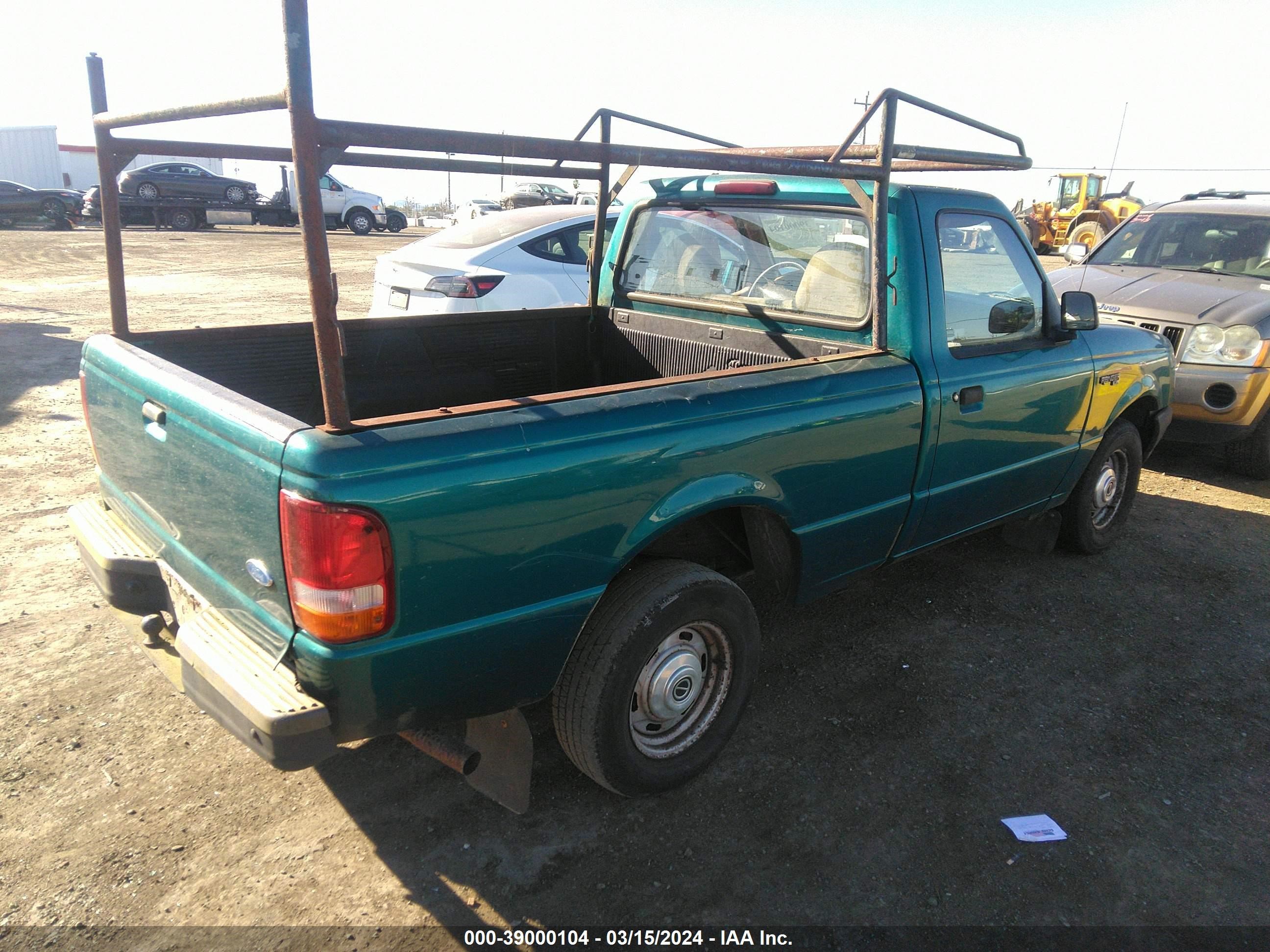 Photo 3 VIN: 1FTCR10A3TUB70223 - FORD RANGER 