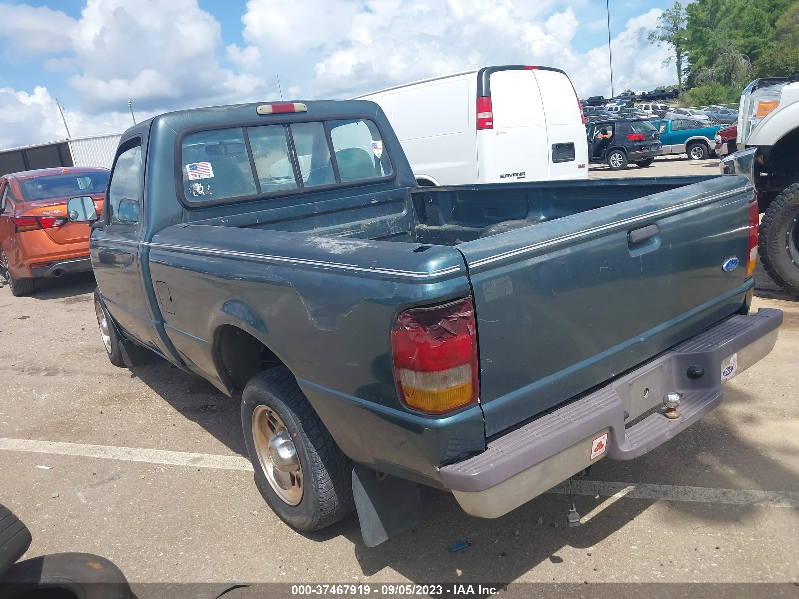 Photo 2 VIN: 1FTCR10A3TUB91783 - FORD RANGER 