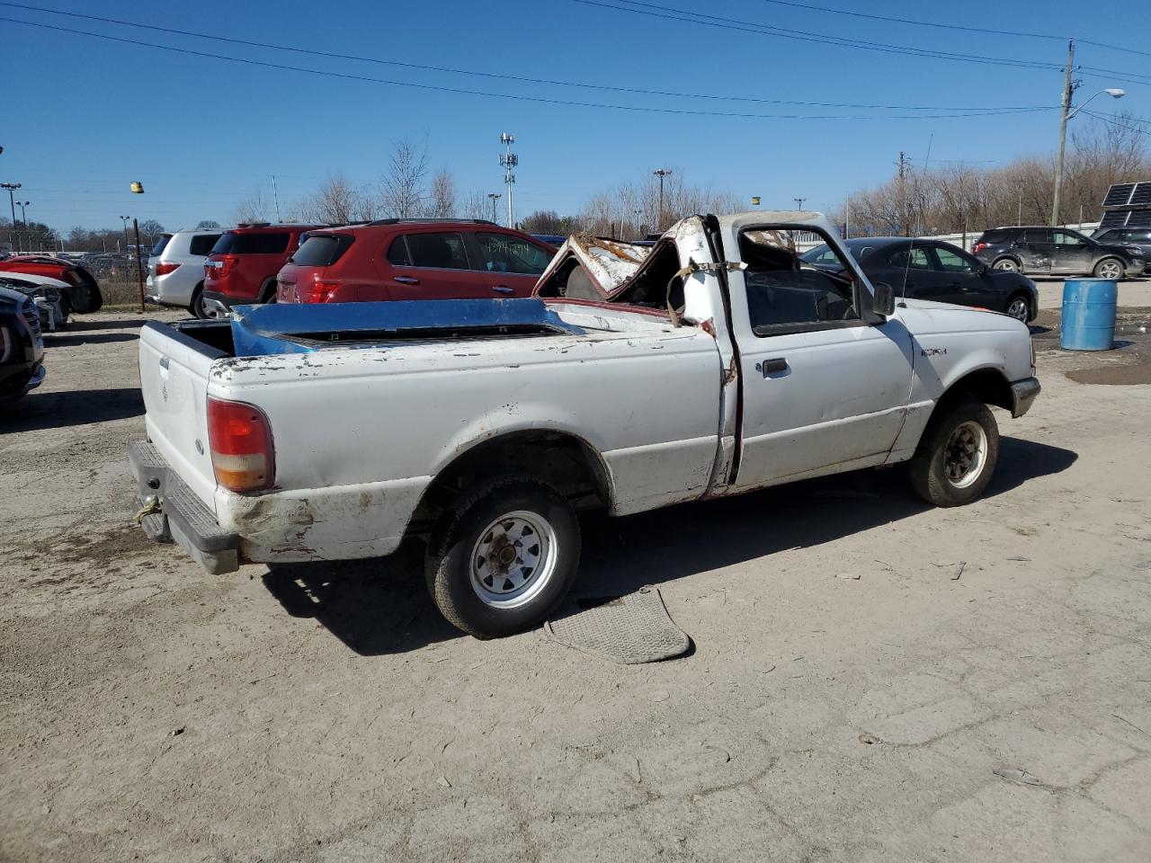 Photo 2 VIN: 1FTCR10A3VUA52689 - FORD RANGER 