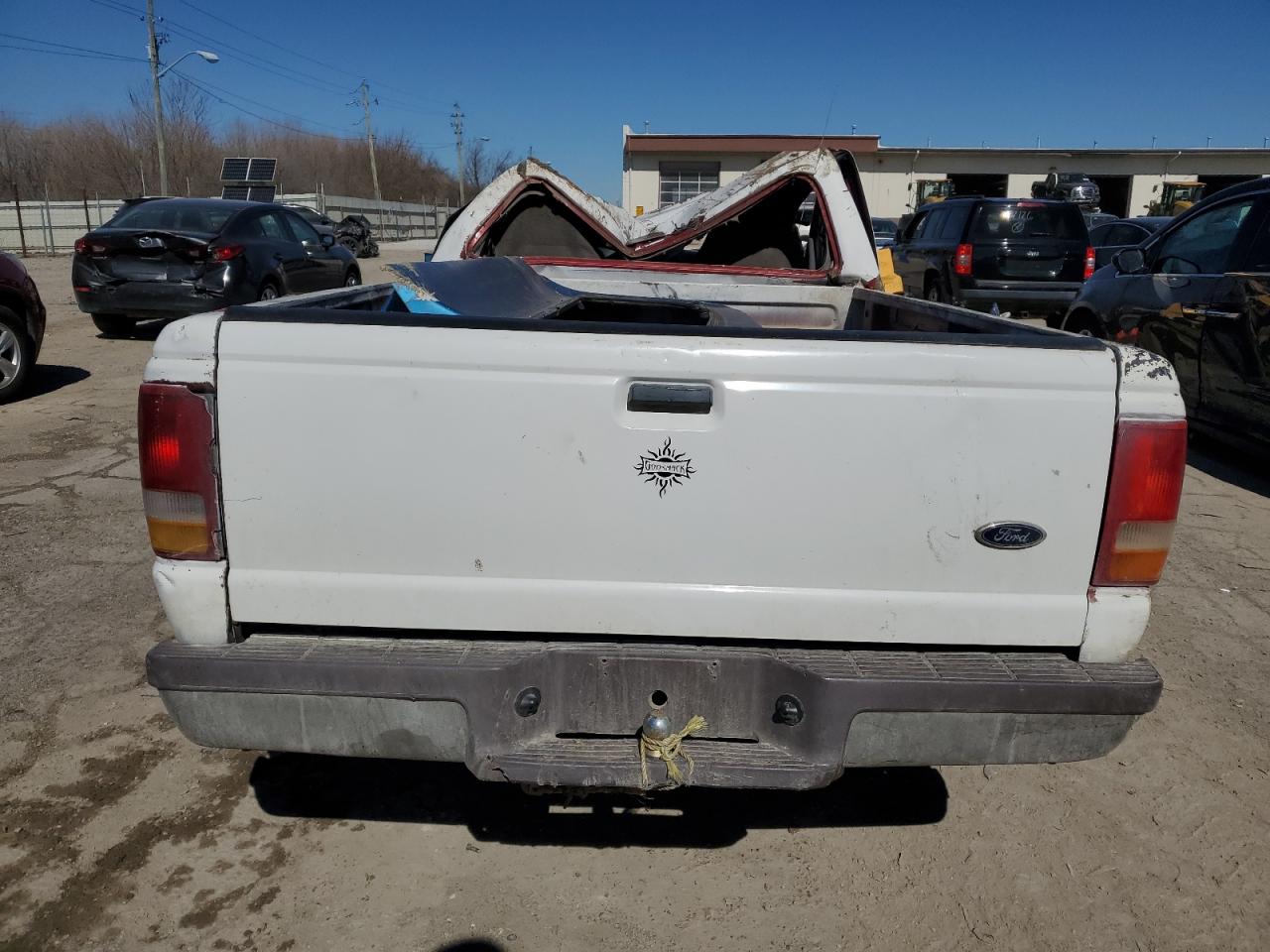 Photo 9 VIN: 1FTCR10A3VUA52689 - FORD RANGER 