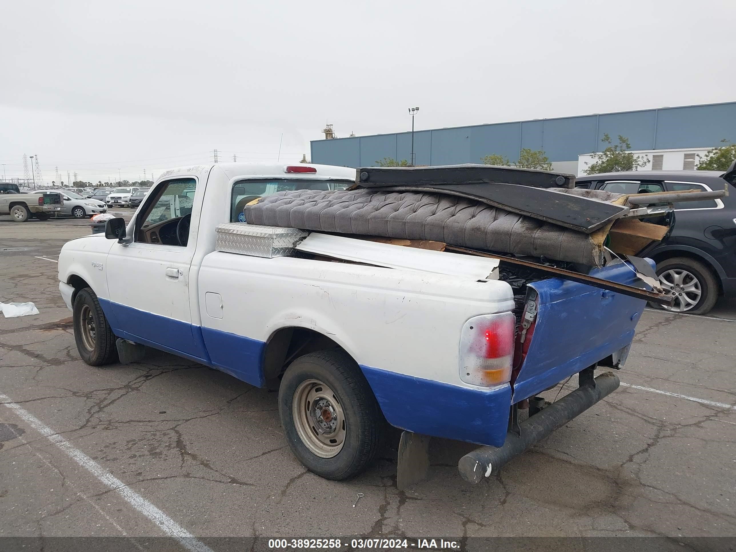 Photo 11 VIN: 1FTCR10A3VUB54865 - FORD RANGER 