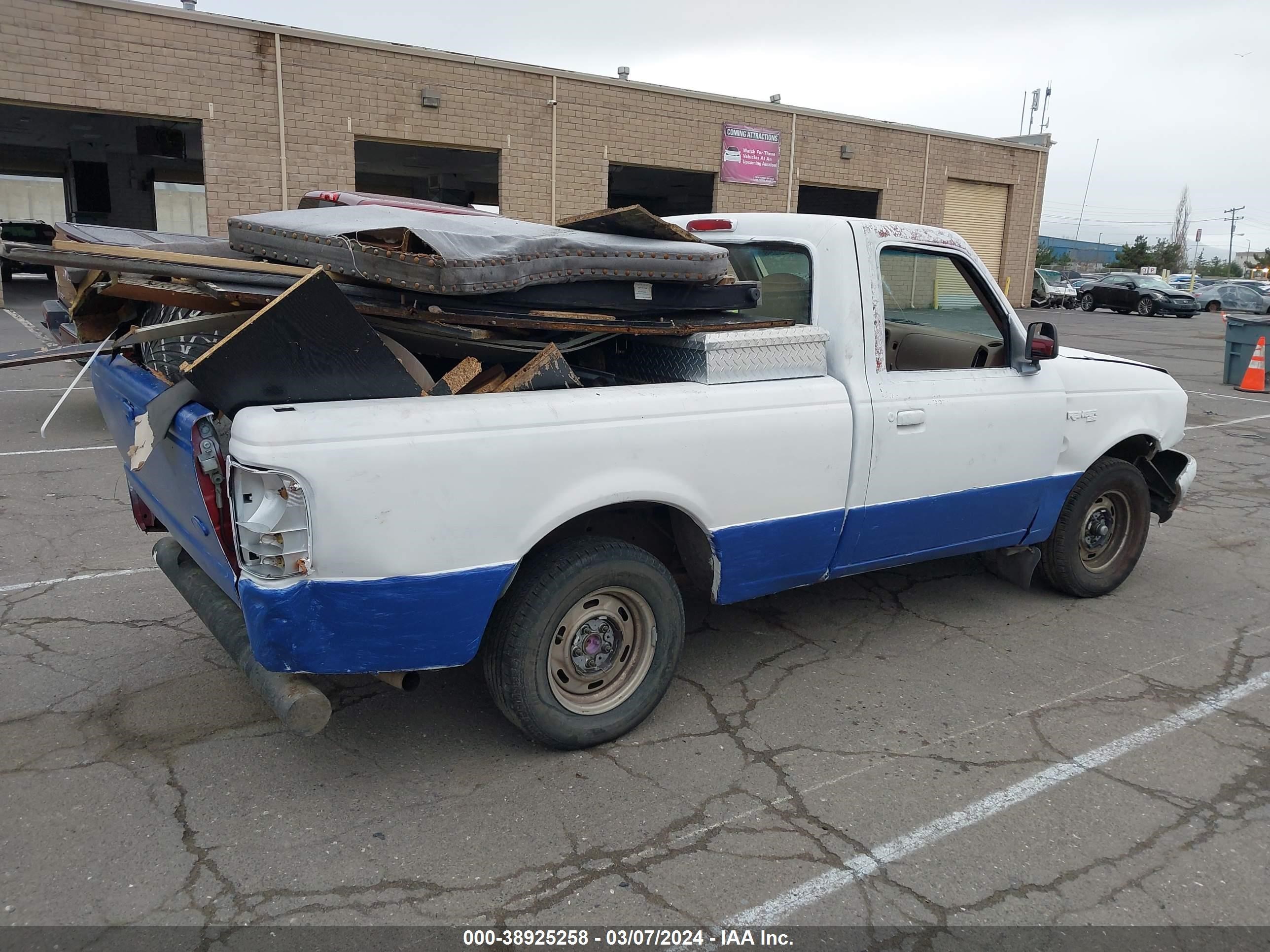 Photo 3 VIN: 1FTCR10A3VUB54865 - FORD RANGER 